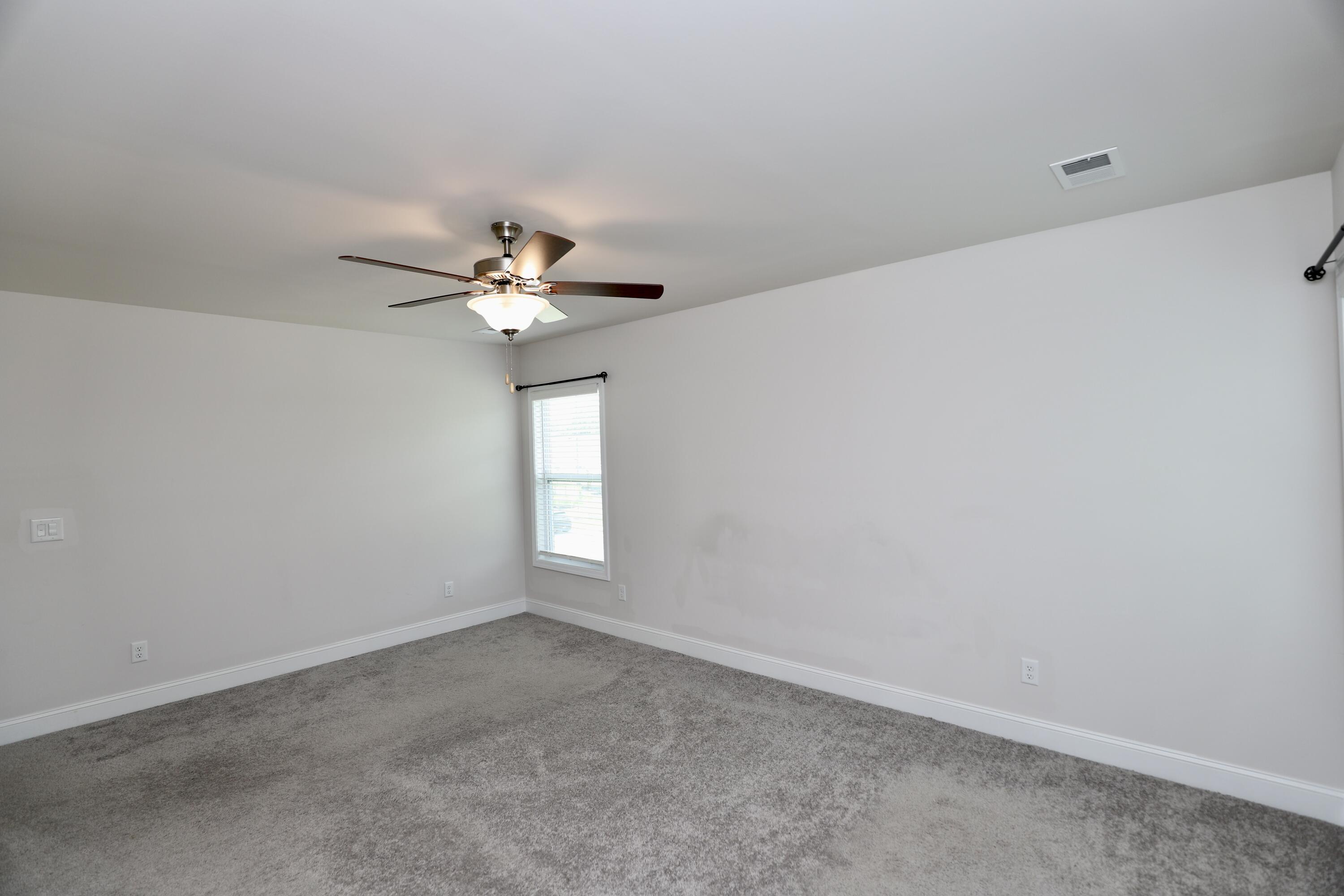 870 Curlew Circle