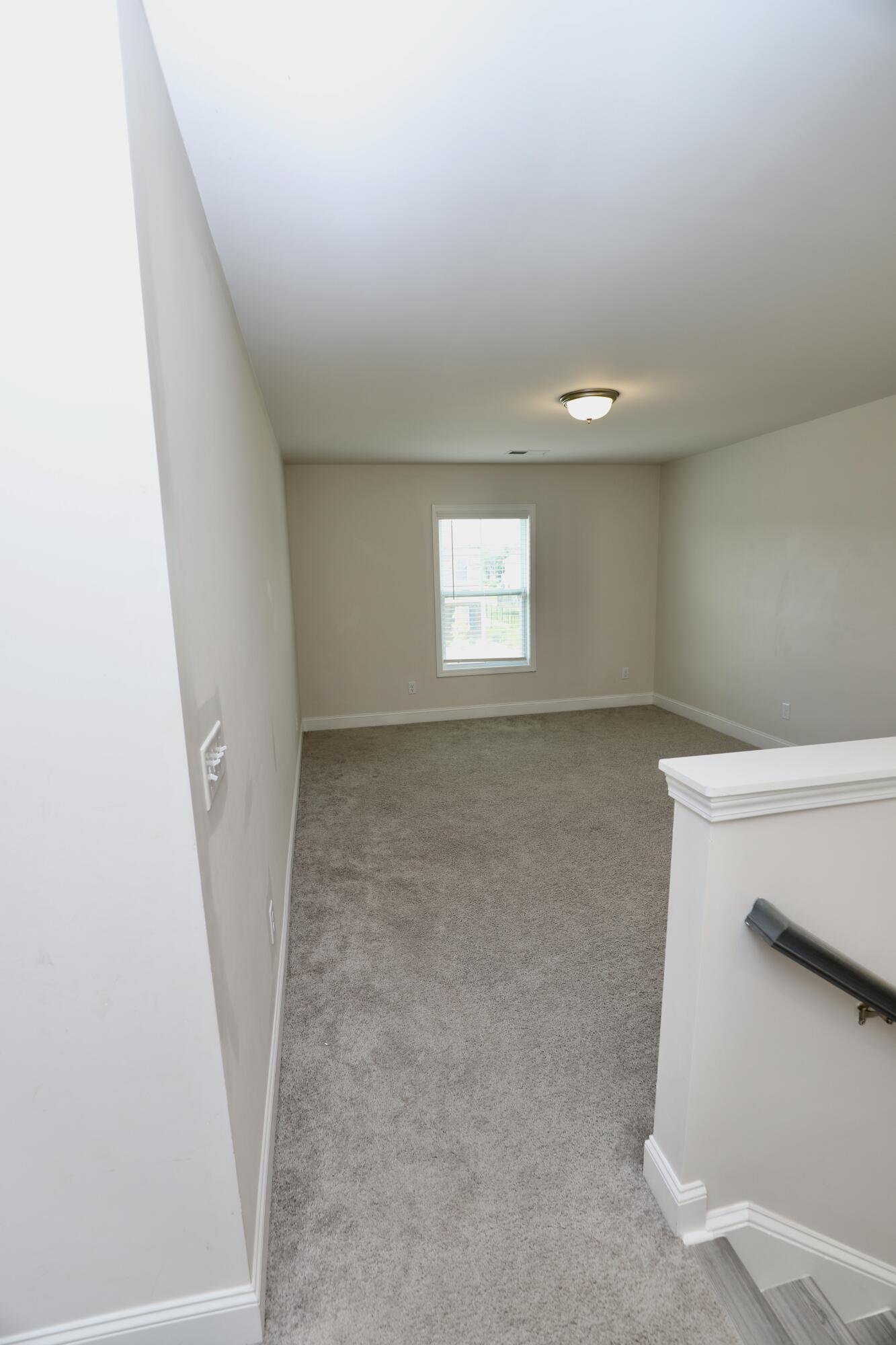 870 Curlew Circle