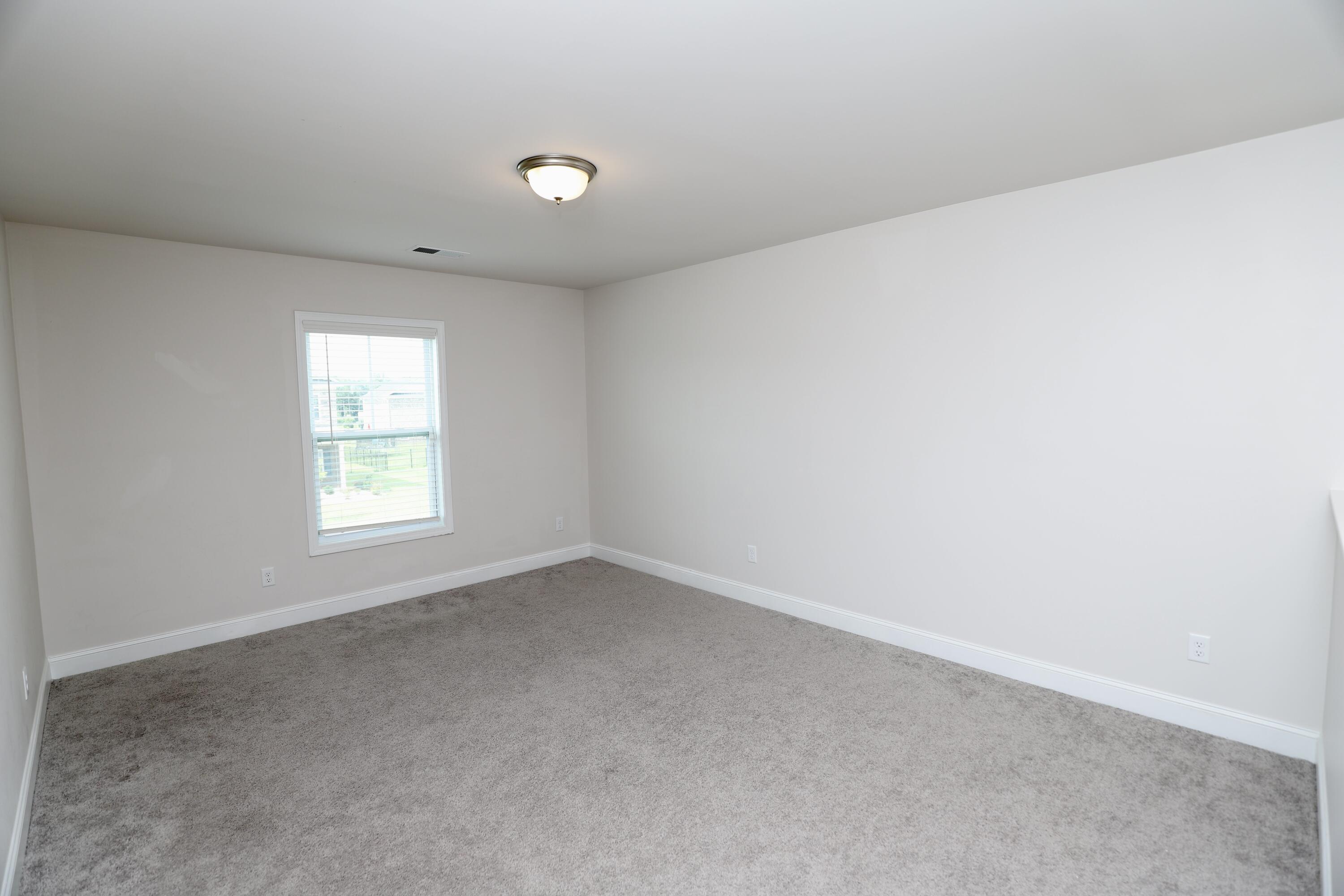 870 Curlew Circle