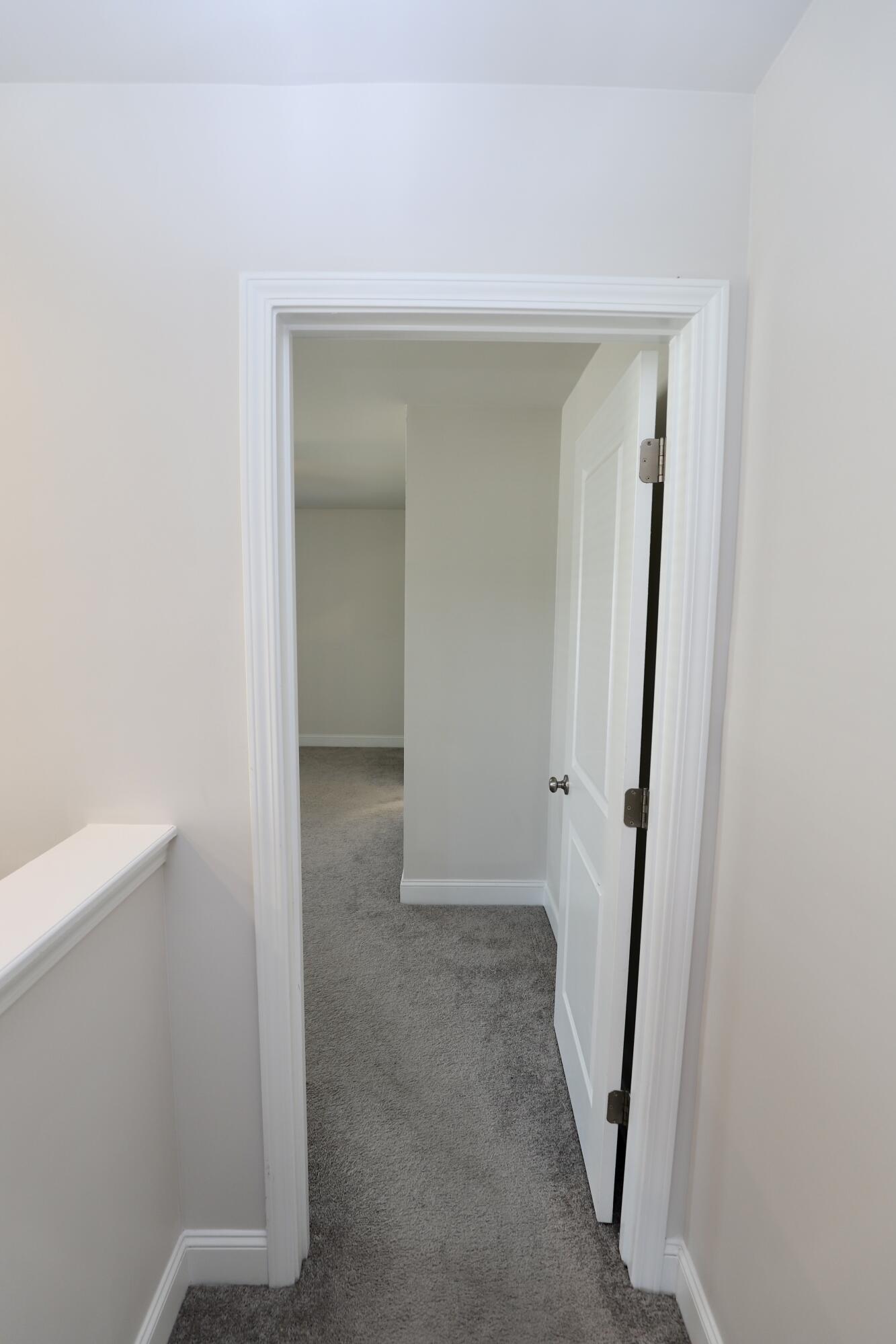 870 Curlew Circle