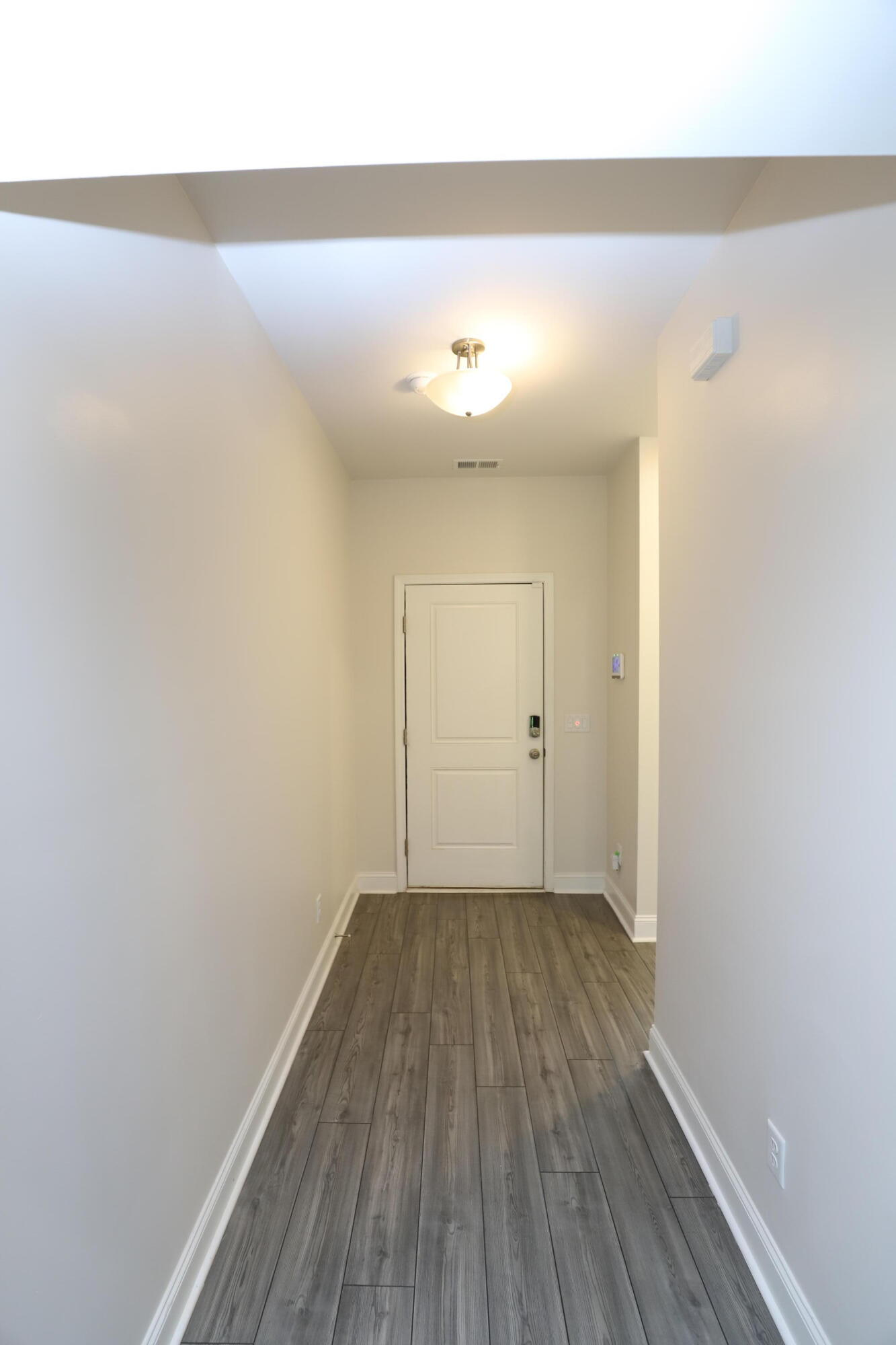 870 Curlew Circle