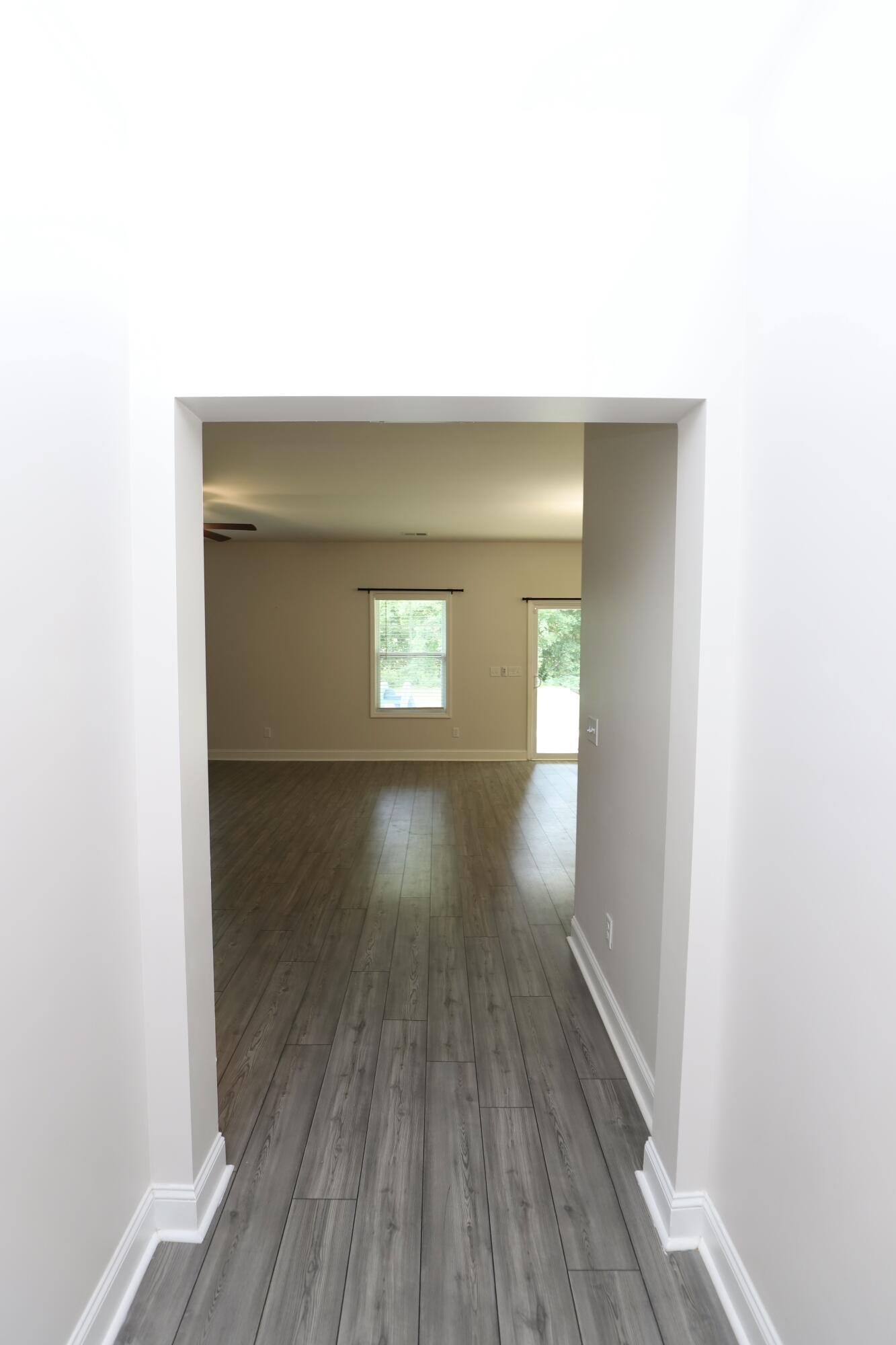 870 Curlew Circle