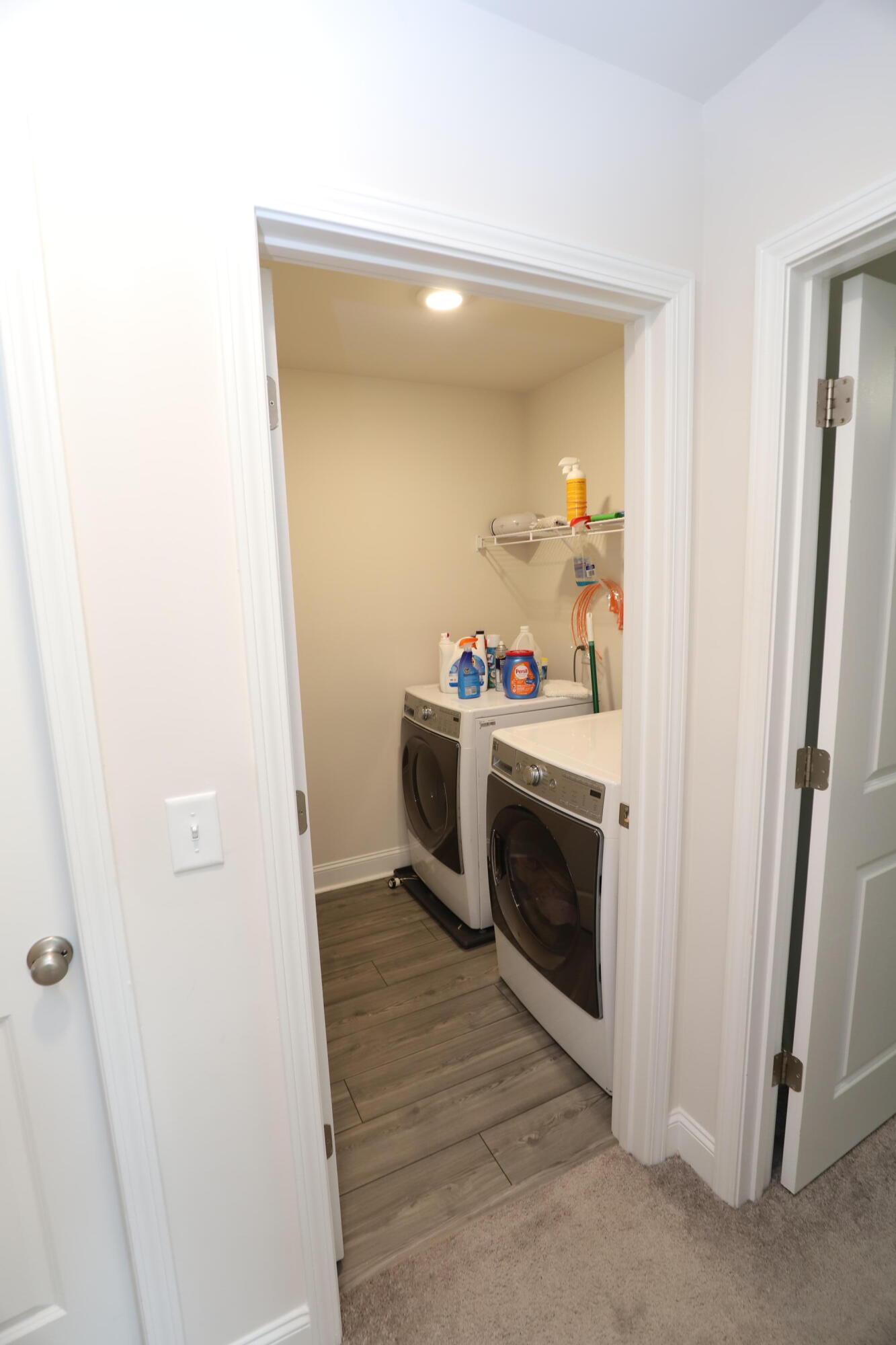 870 Curlew Circle