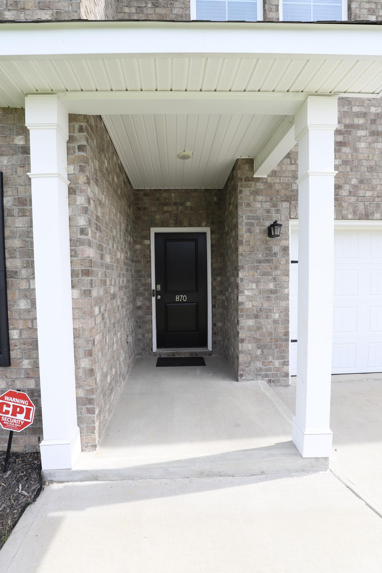 870 Curlew Circle