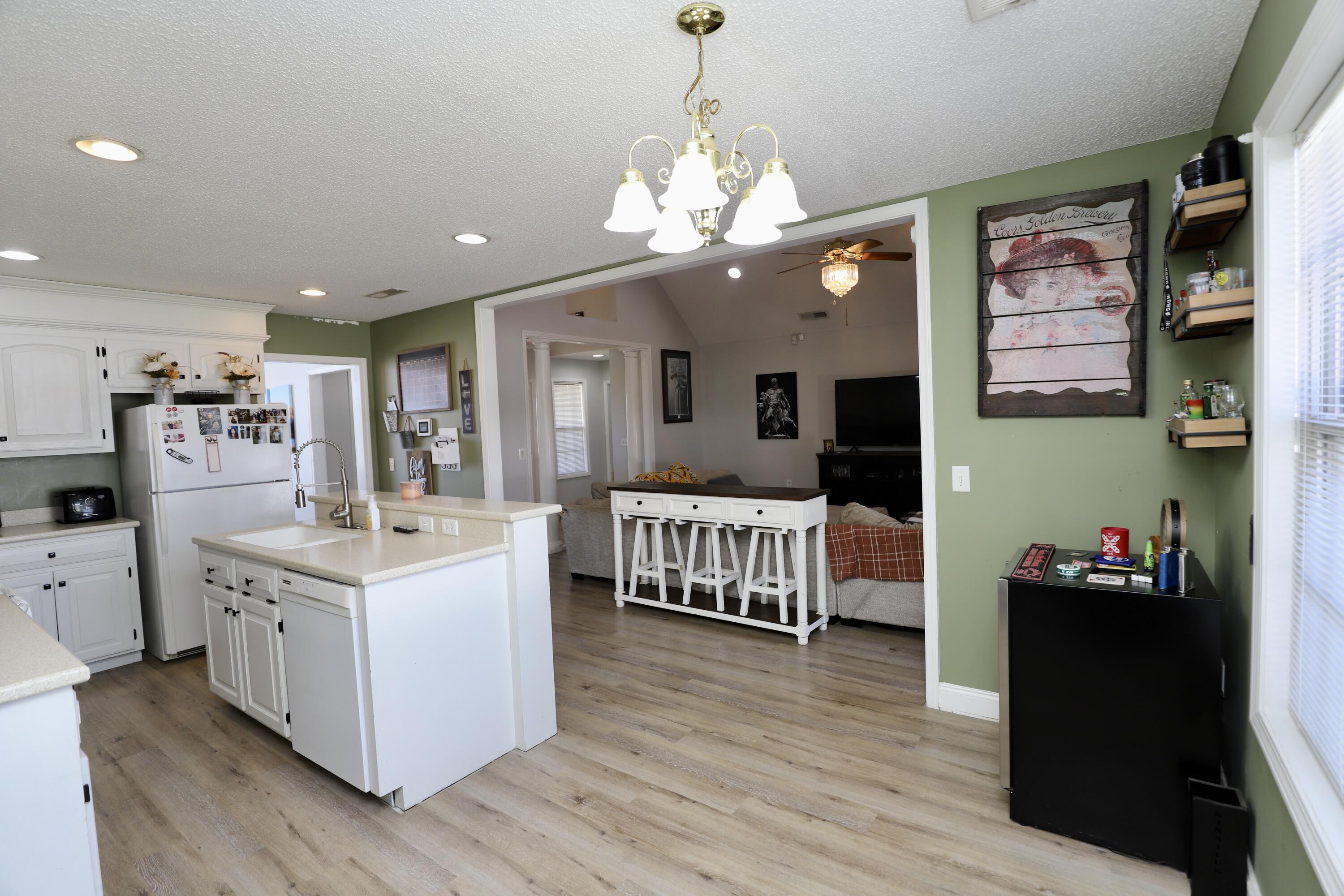 3245 Arborwood Drive