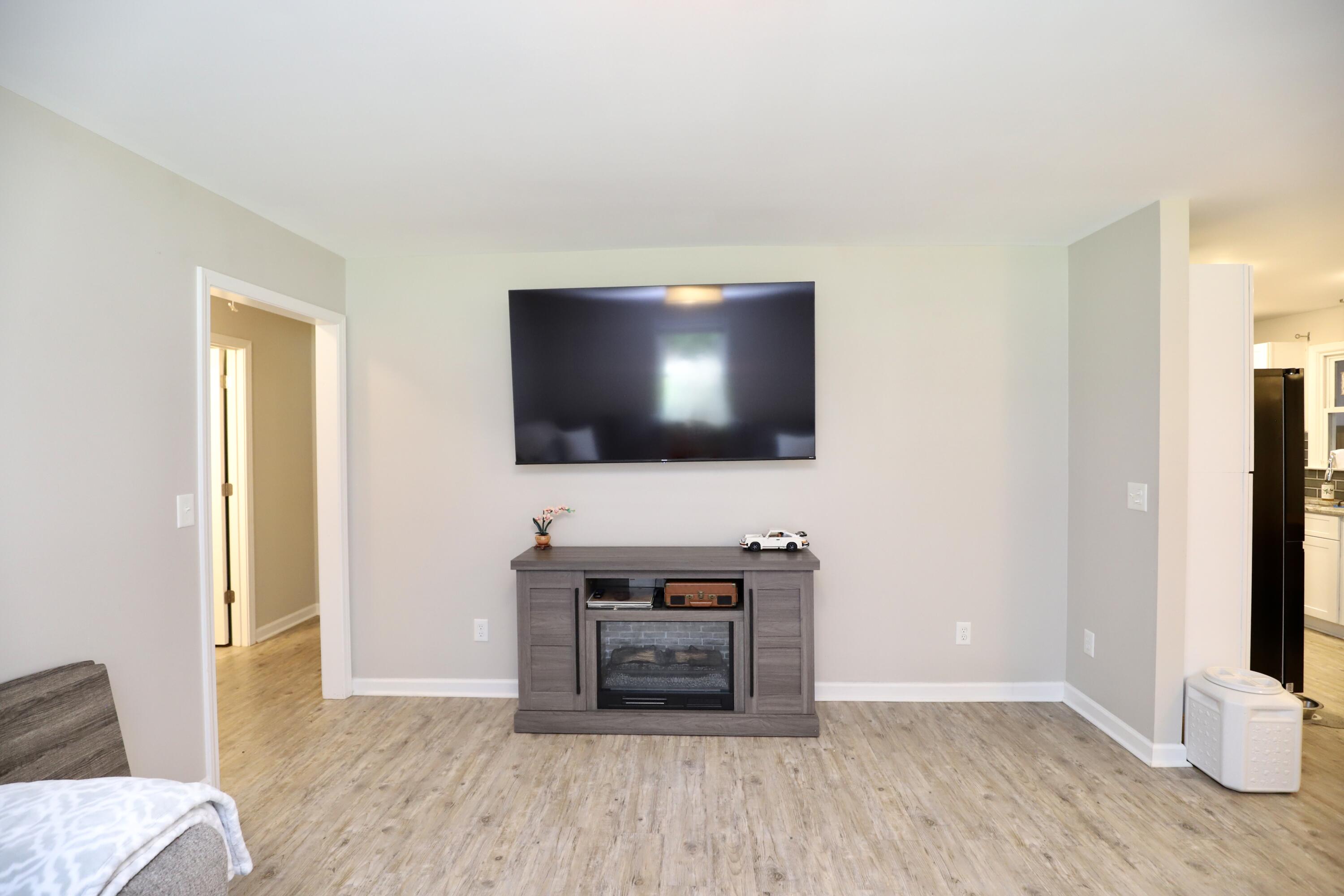 2740 Bonnell Drive