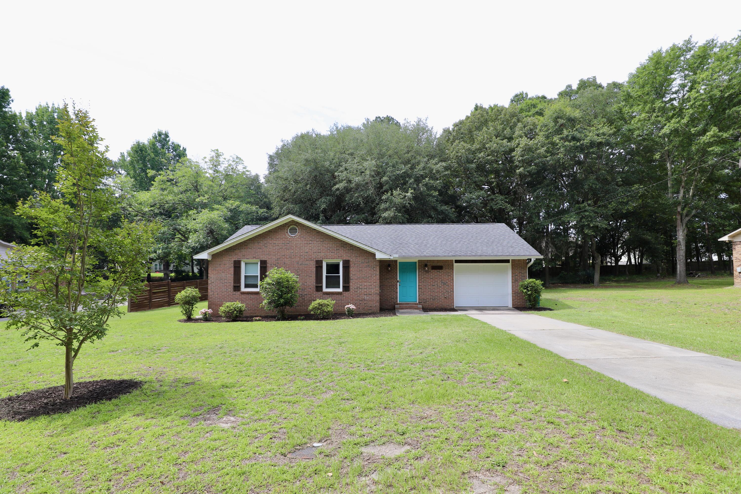 2740 Bonnell Drive
