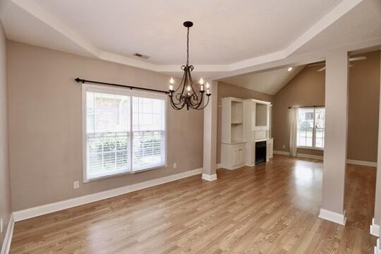 3192 Mayflower Lane