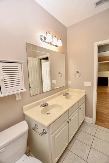 3192 Mayflower Lane