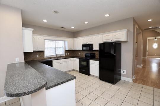3192 Mayflower Lane