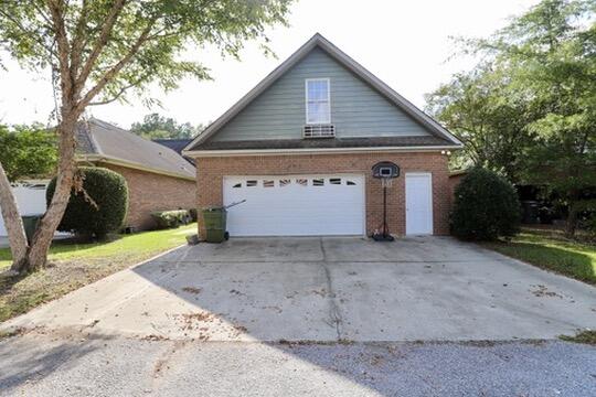3192 Mayflower Lane