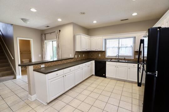 3192 Mayflower Lane