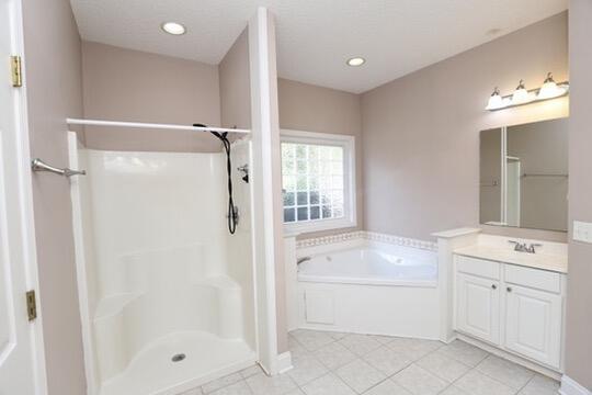 3192 Mayflower Lane