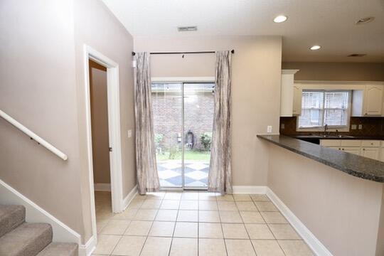 3192 Mayflower Lane