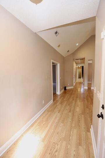 3192 Mayflower Lane