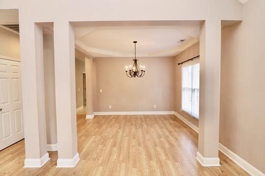 3192 Mayflower Lane
