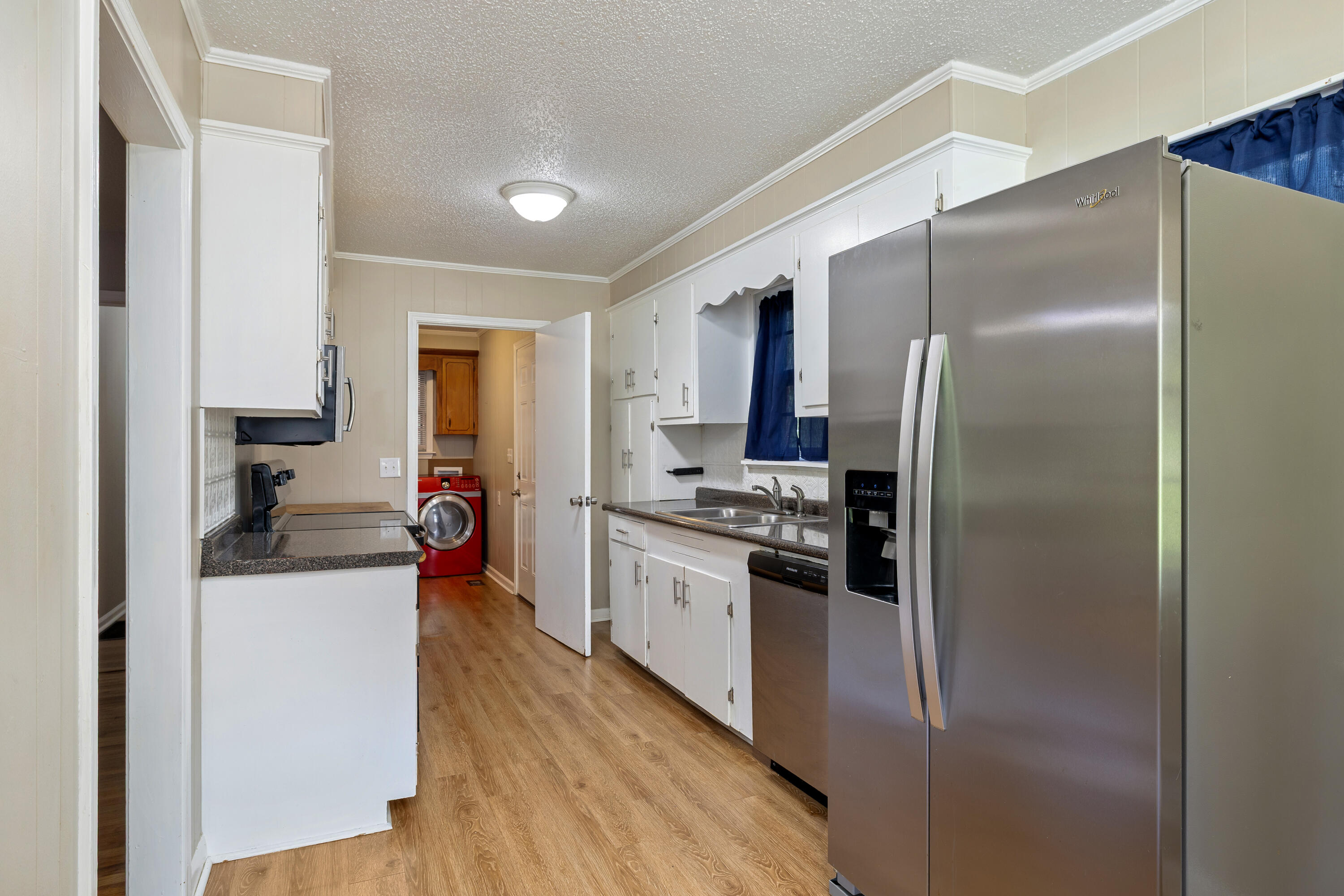 2437 Derwent Drive