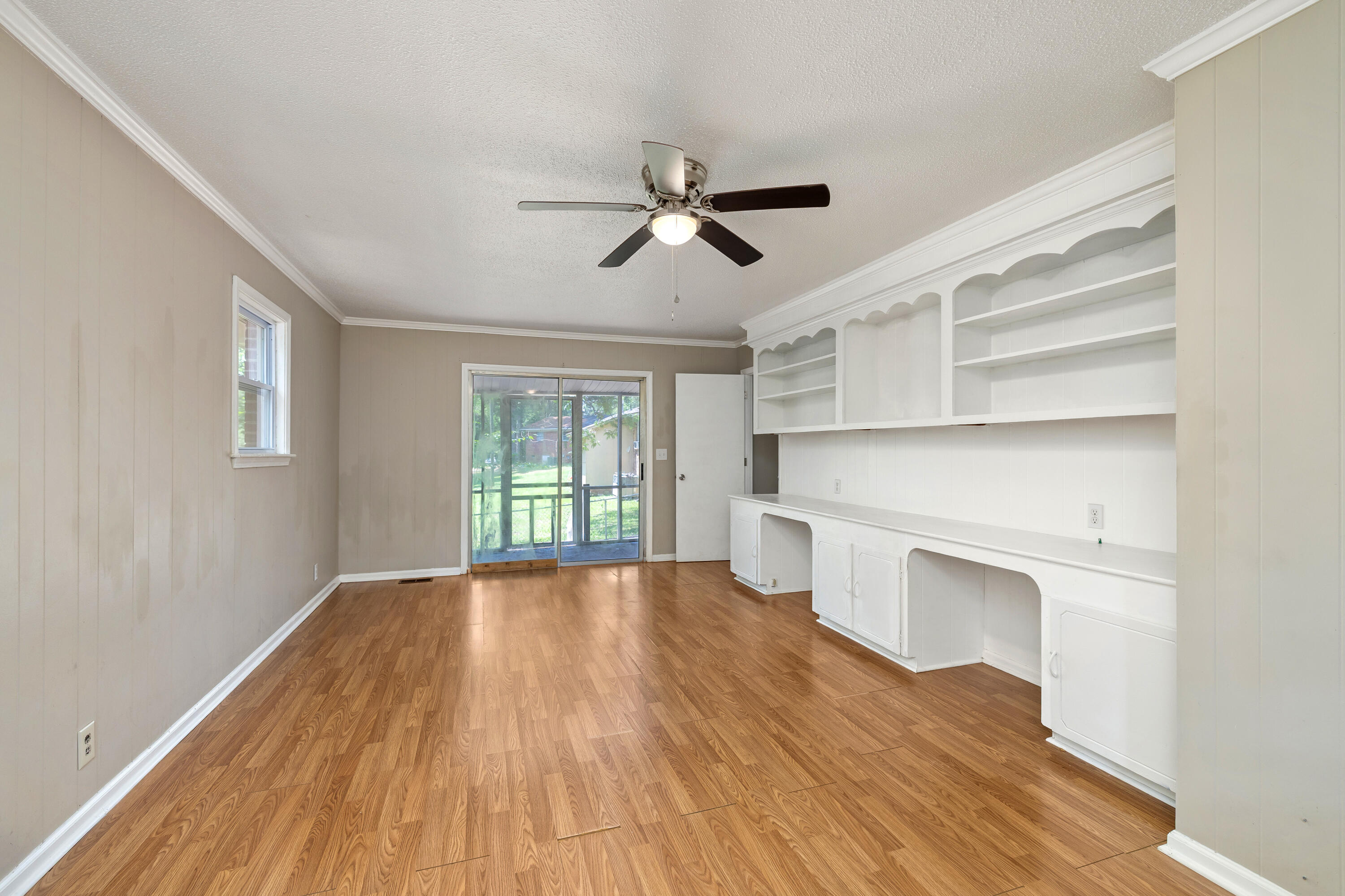 2437 Derwent Drive