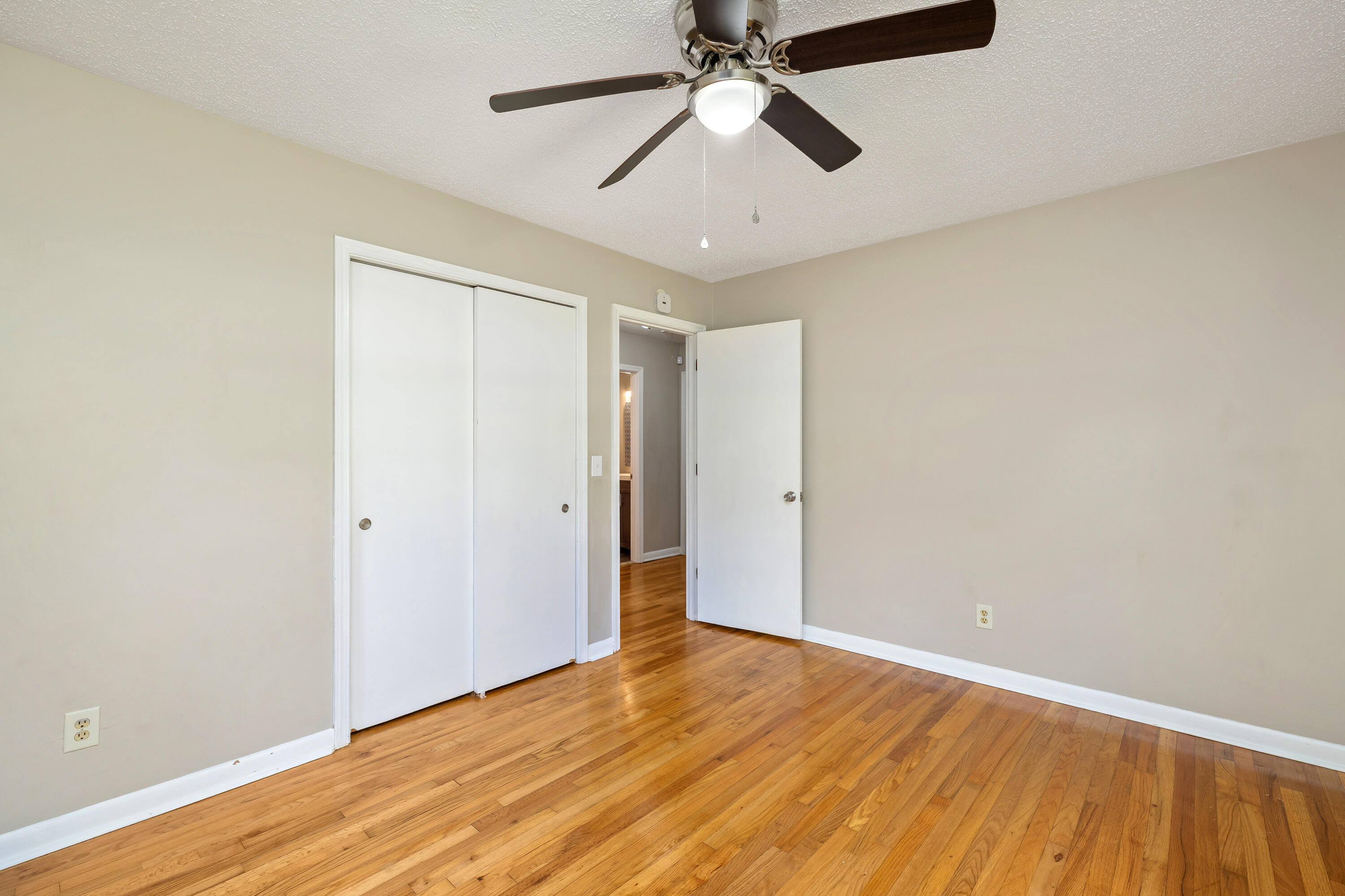 2437 Derwent Drive
