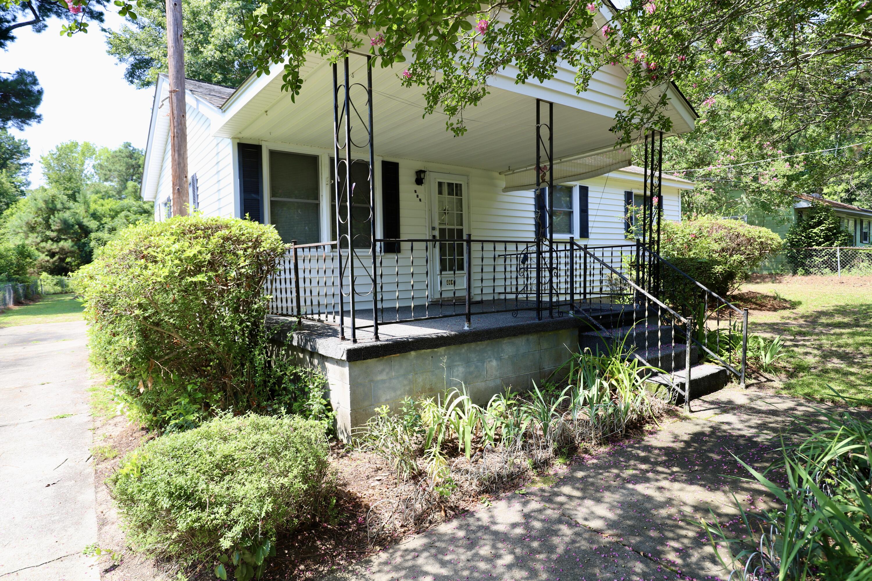 114 Vernon Drive