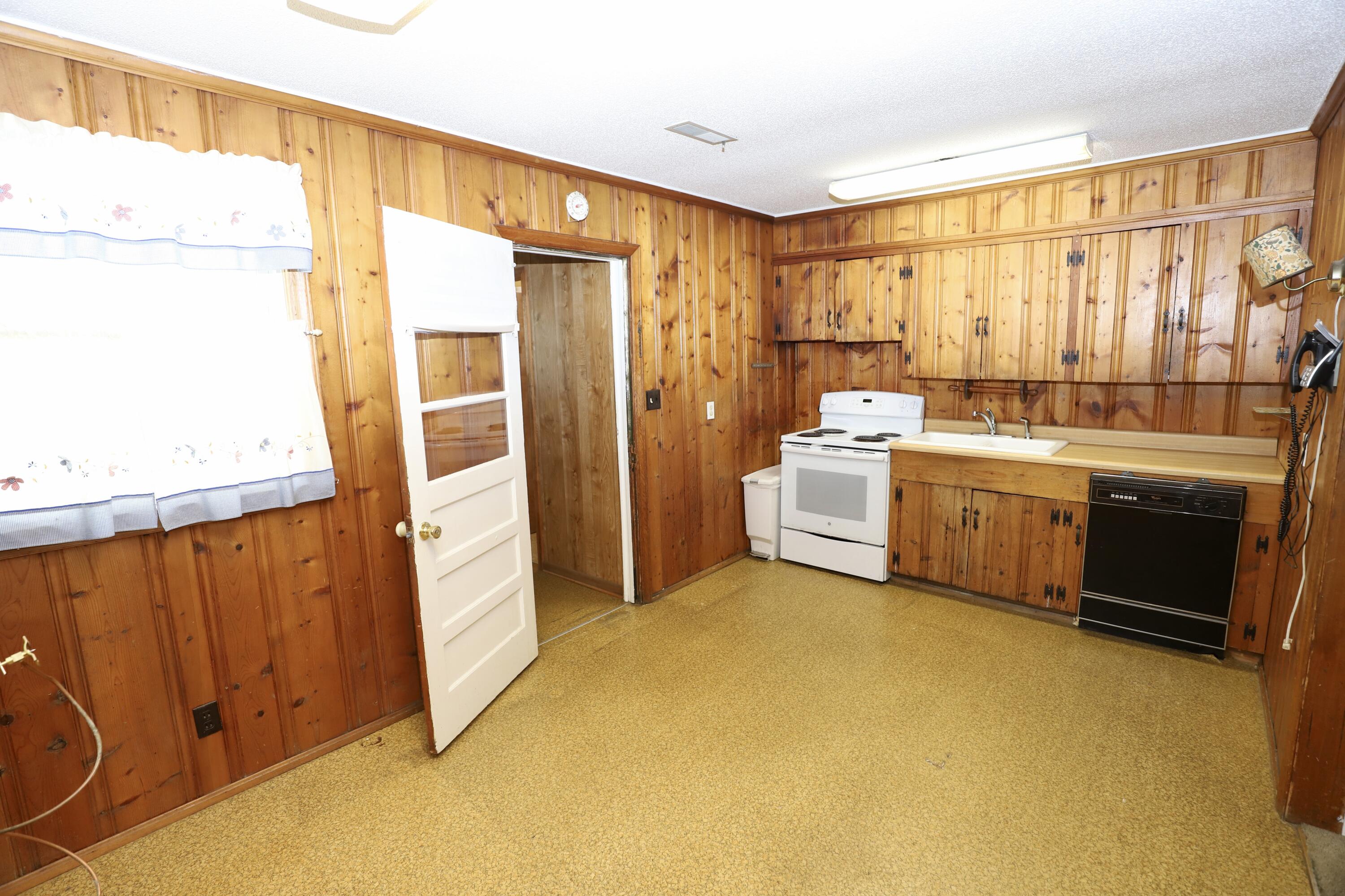 114 Vernon Drive
