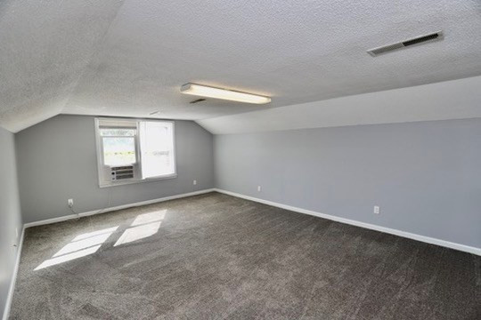 944 Twin Lakes Drive