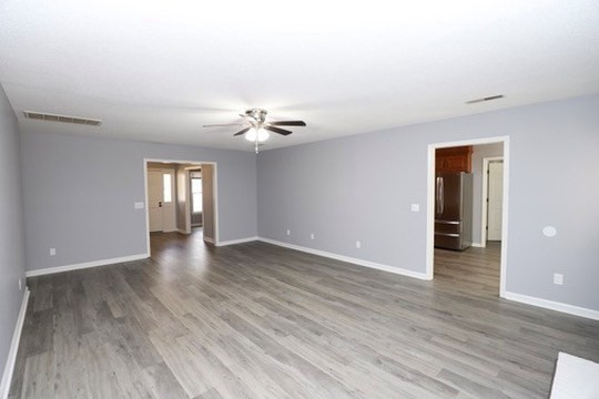 944 Twin Lakes Drive