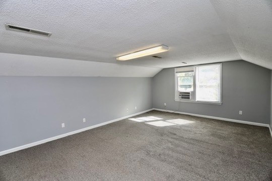 944 Twin Lakes Drive