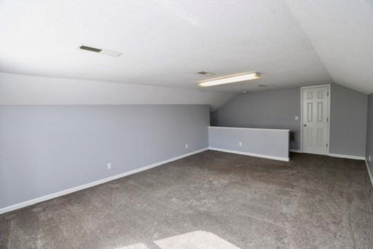 944 Twin Lakes Drive