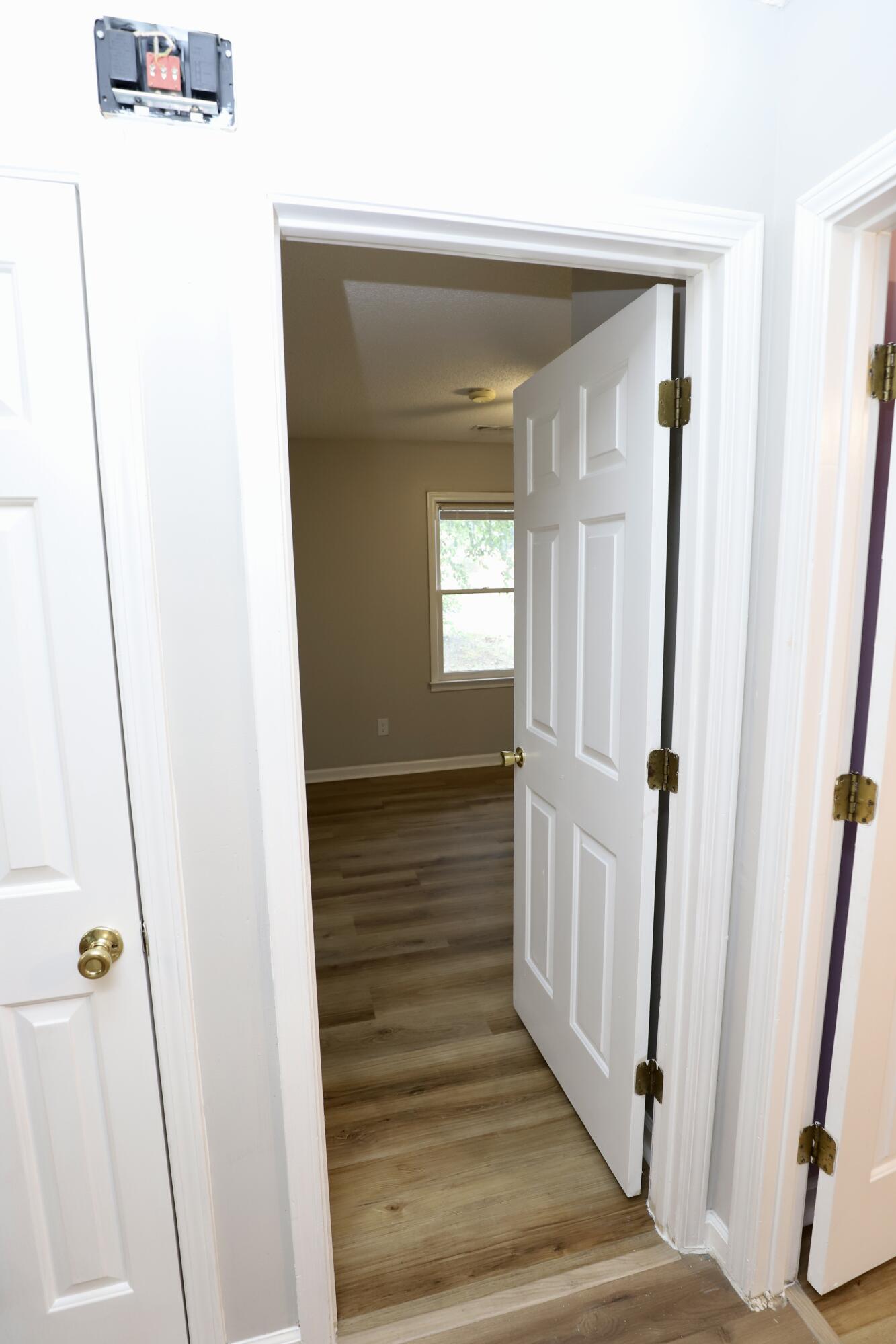 806 Club Lane