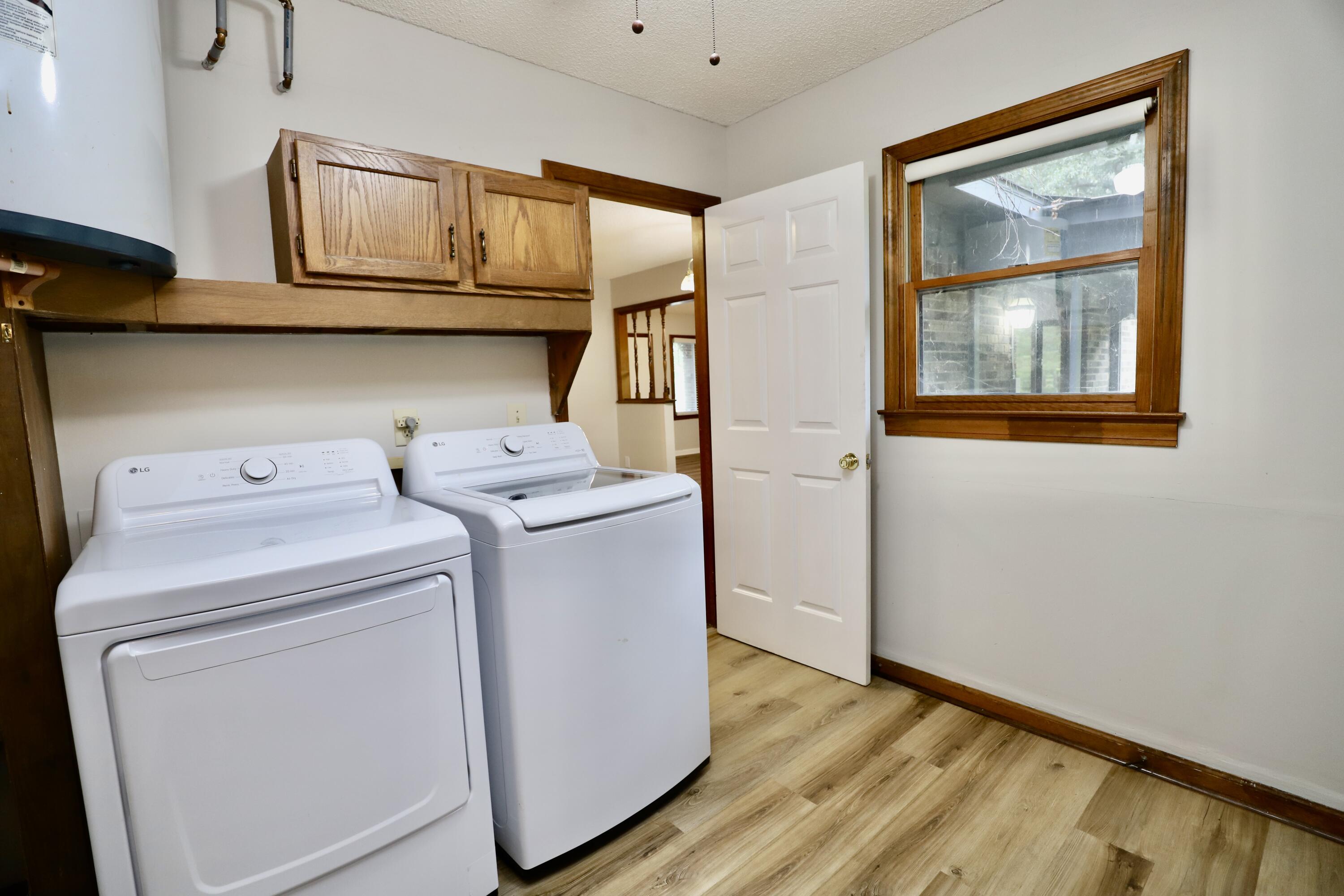 806 Club Lane
