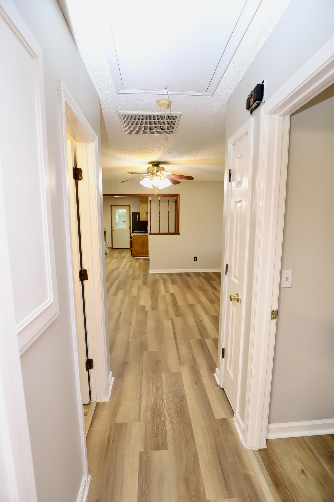 806 Club Lane