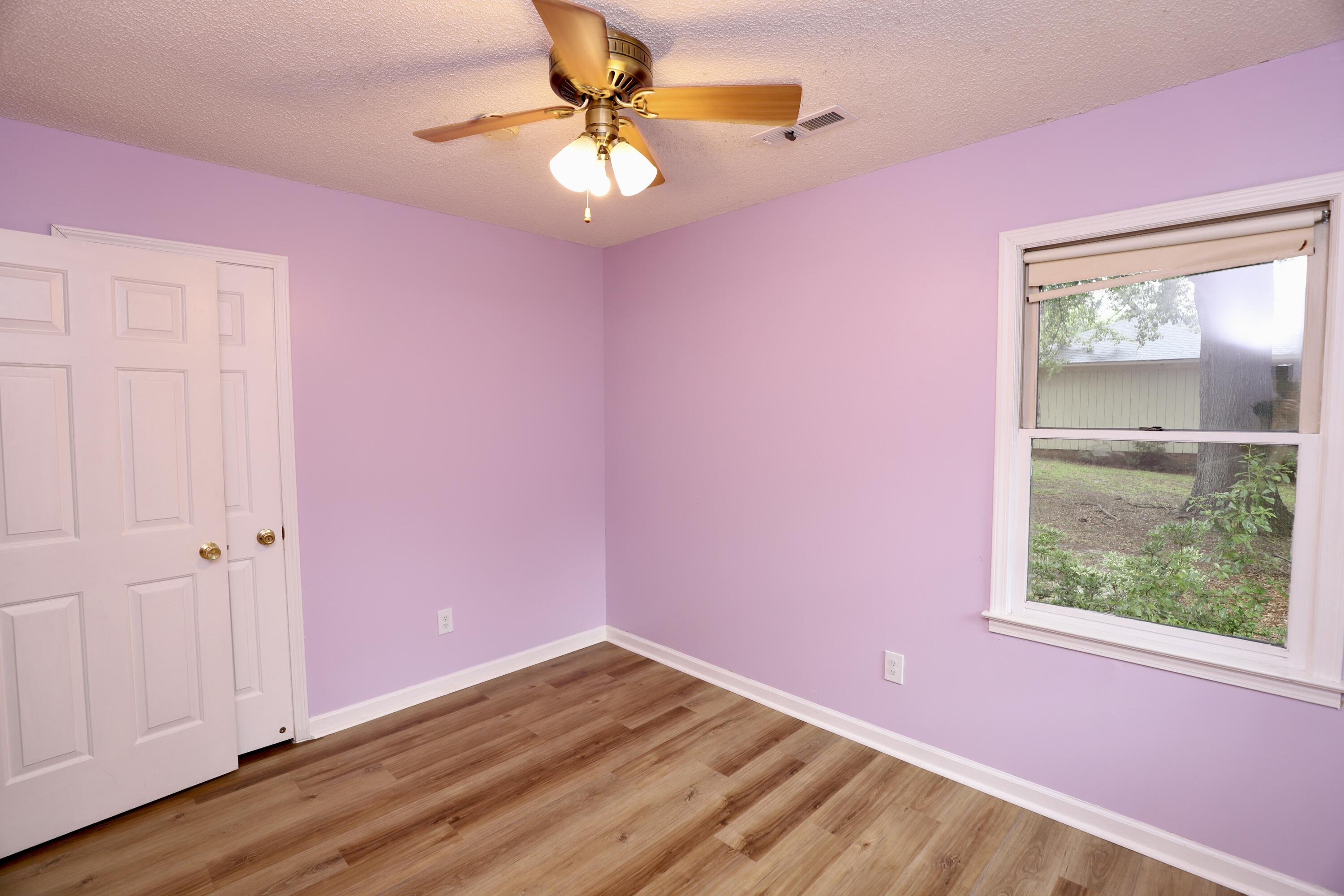 806 Club Lane