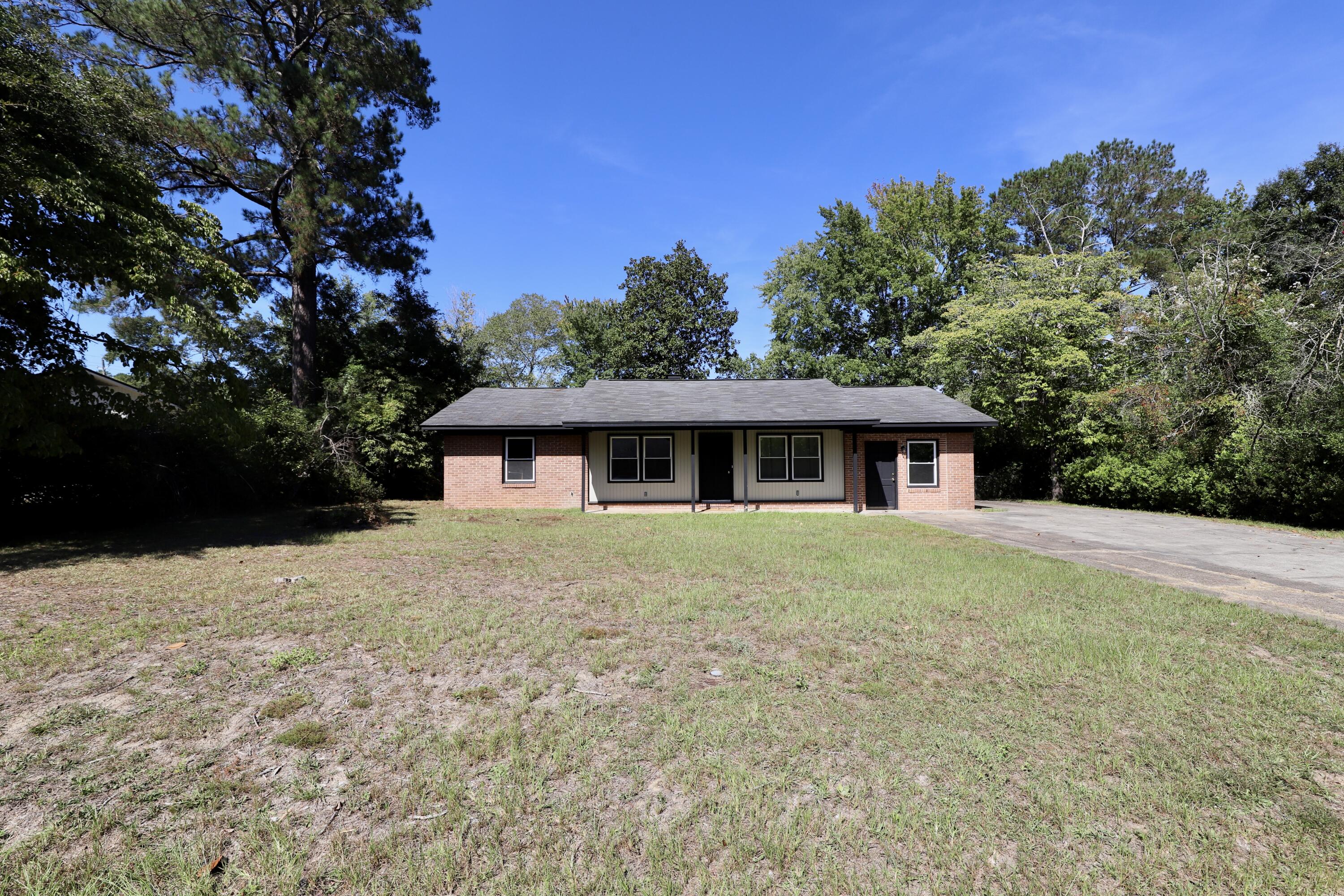6 Hilliard Drive