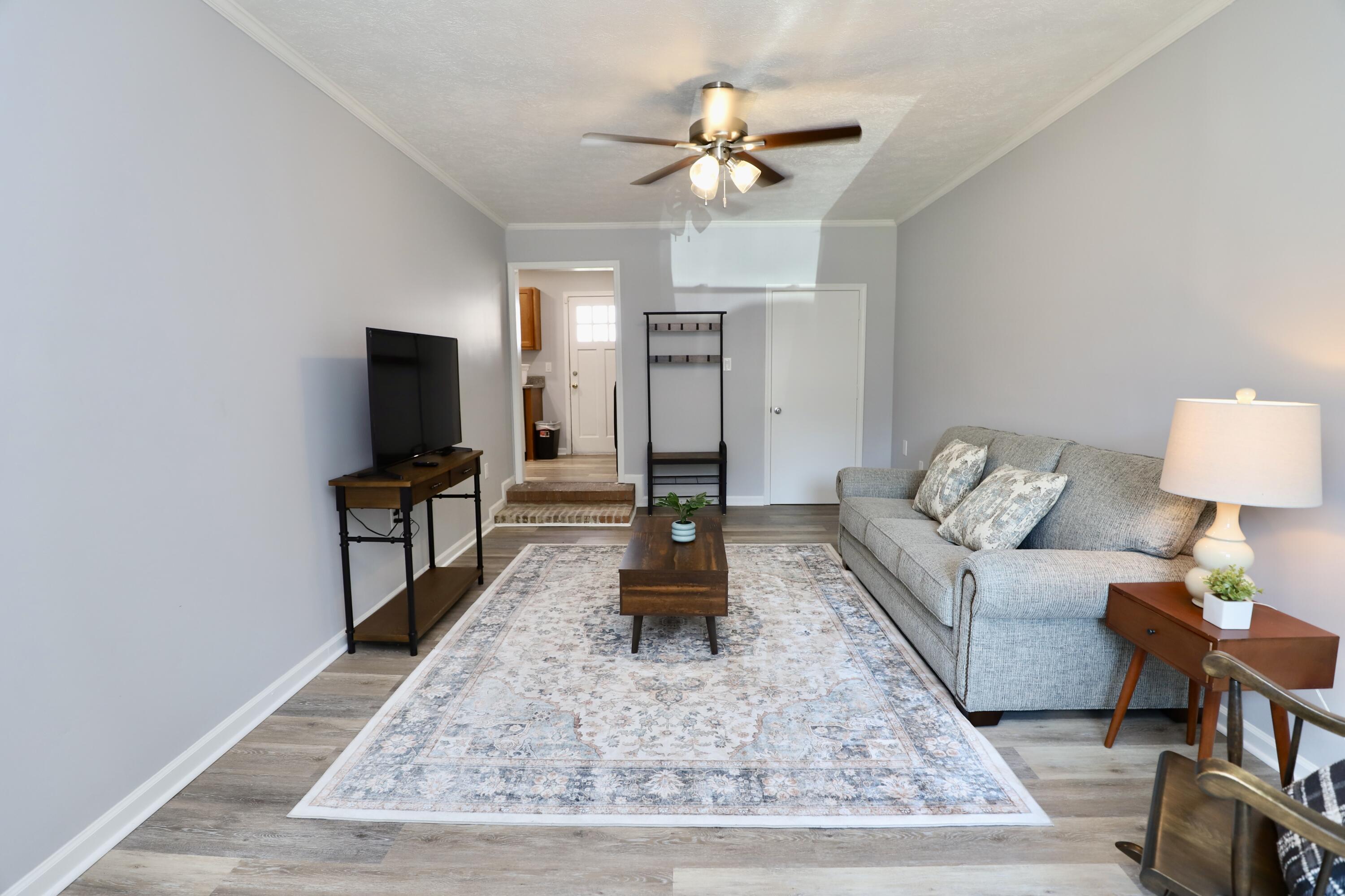 6 Hilliard Drive