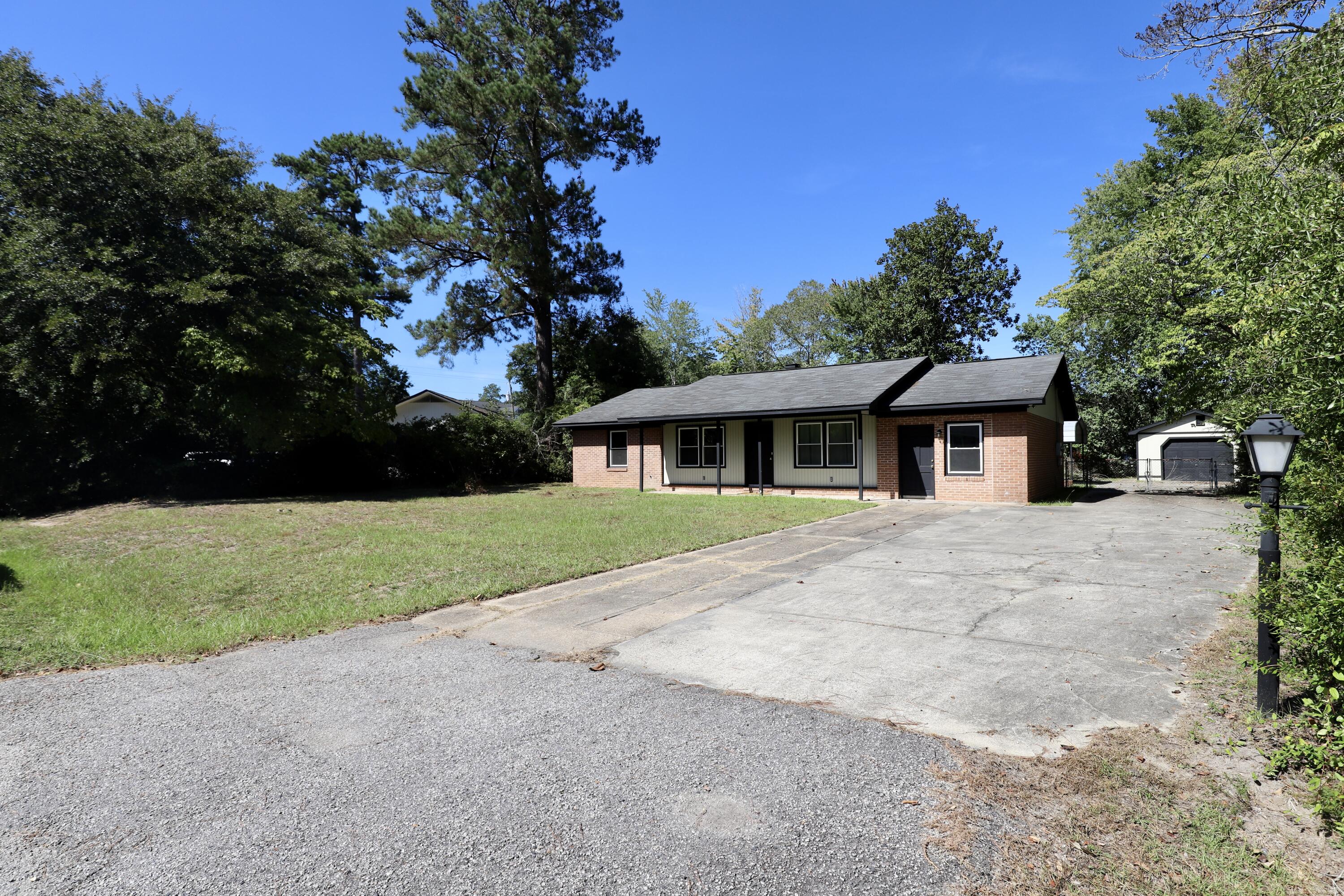 6 Hilliard Drive
