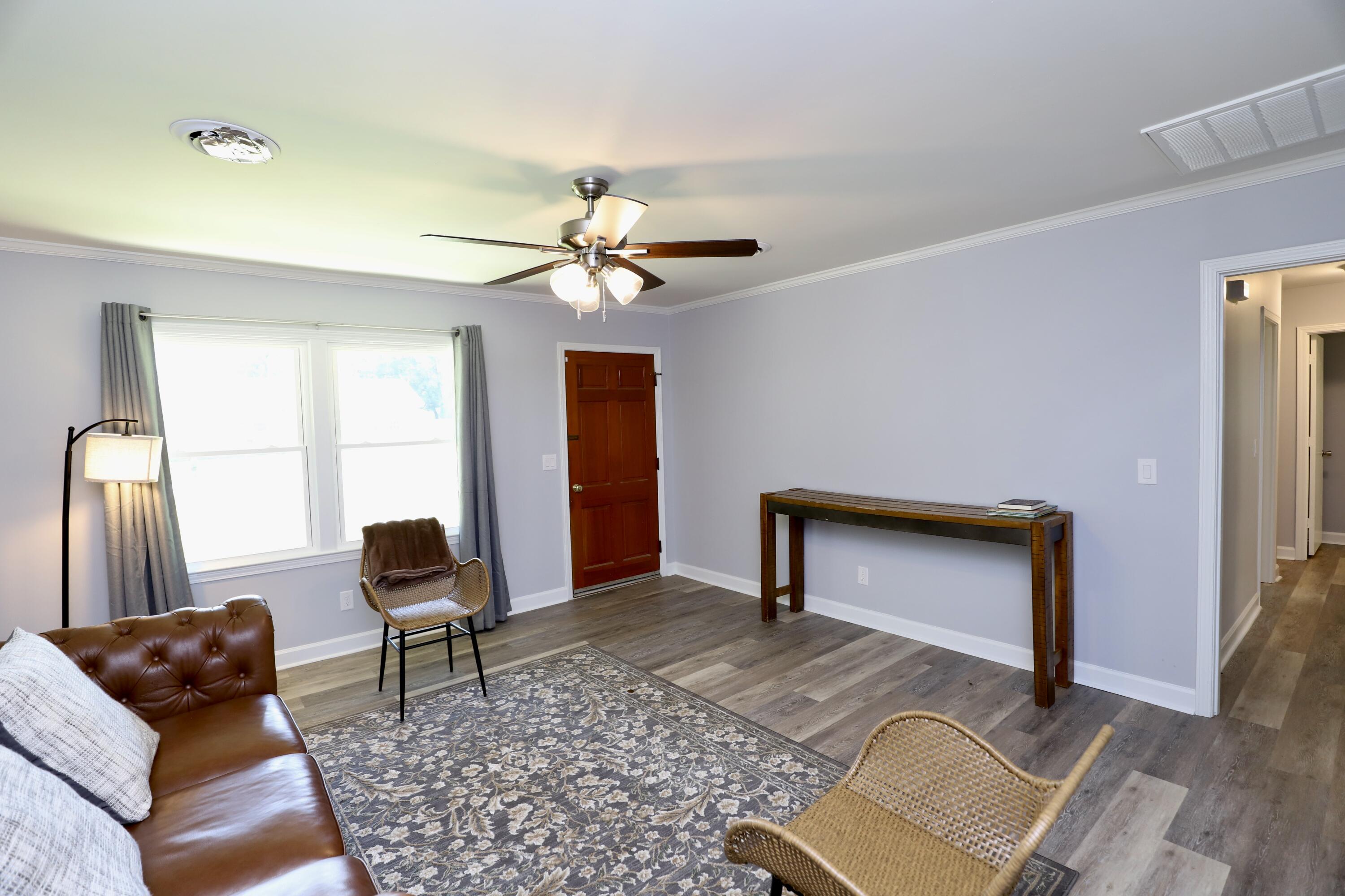 6 Hilliard Drive