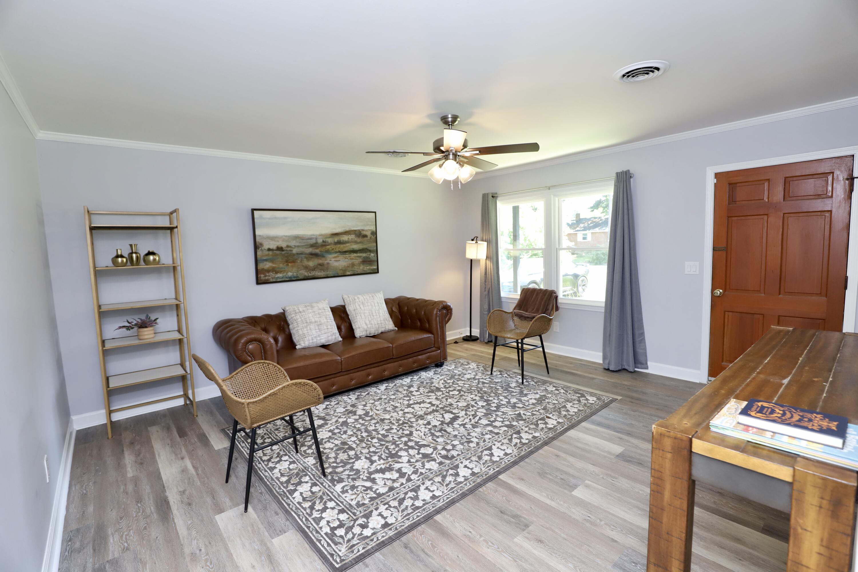 6 Hilliard Drive