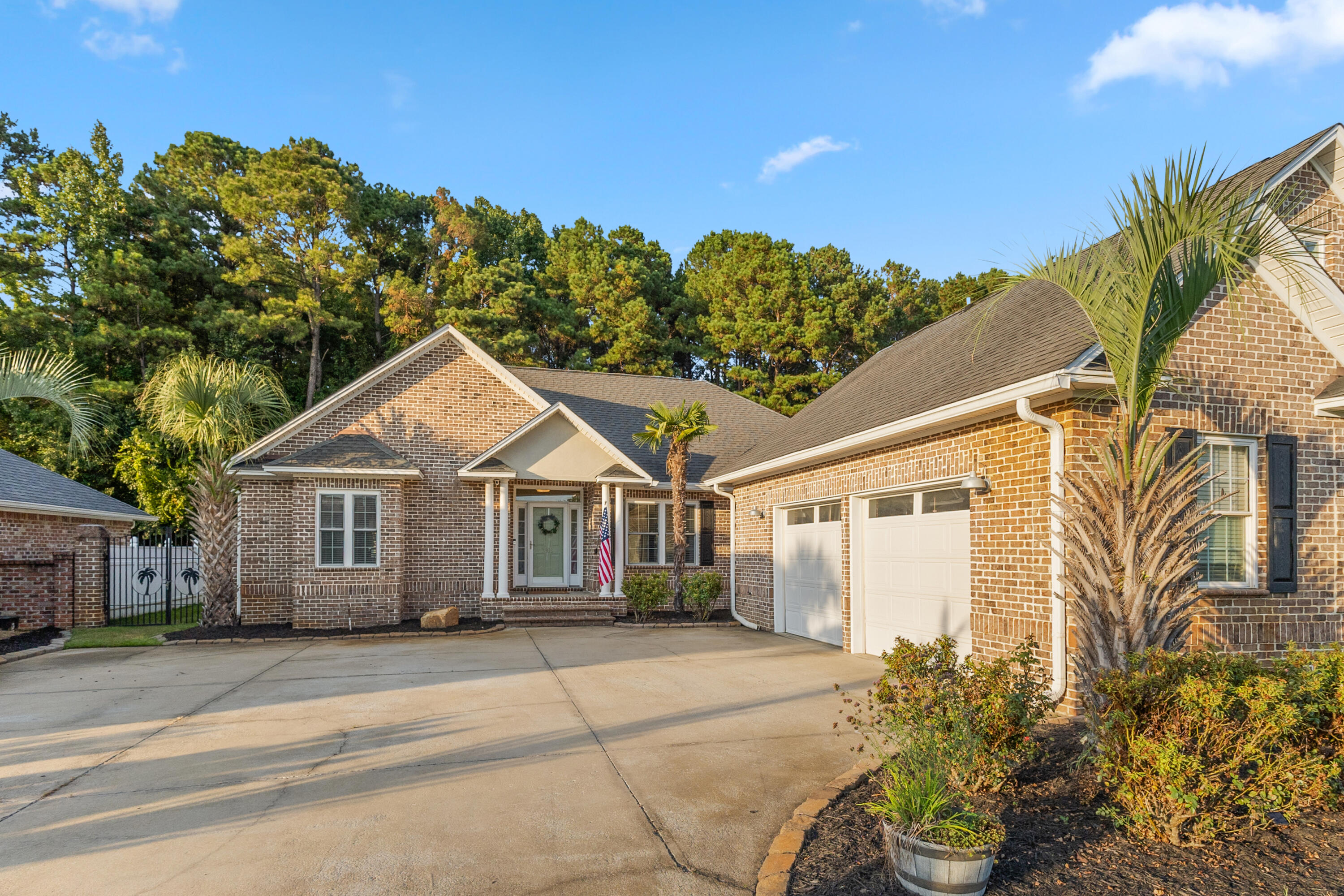 3165 Daufaskie Road