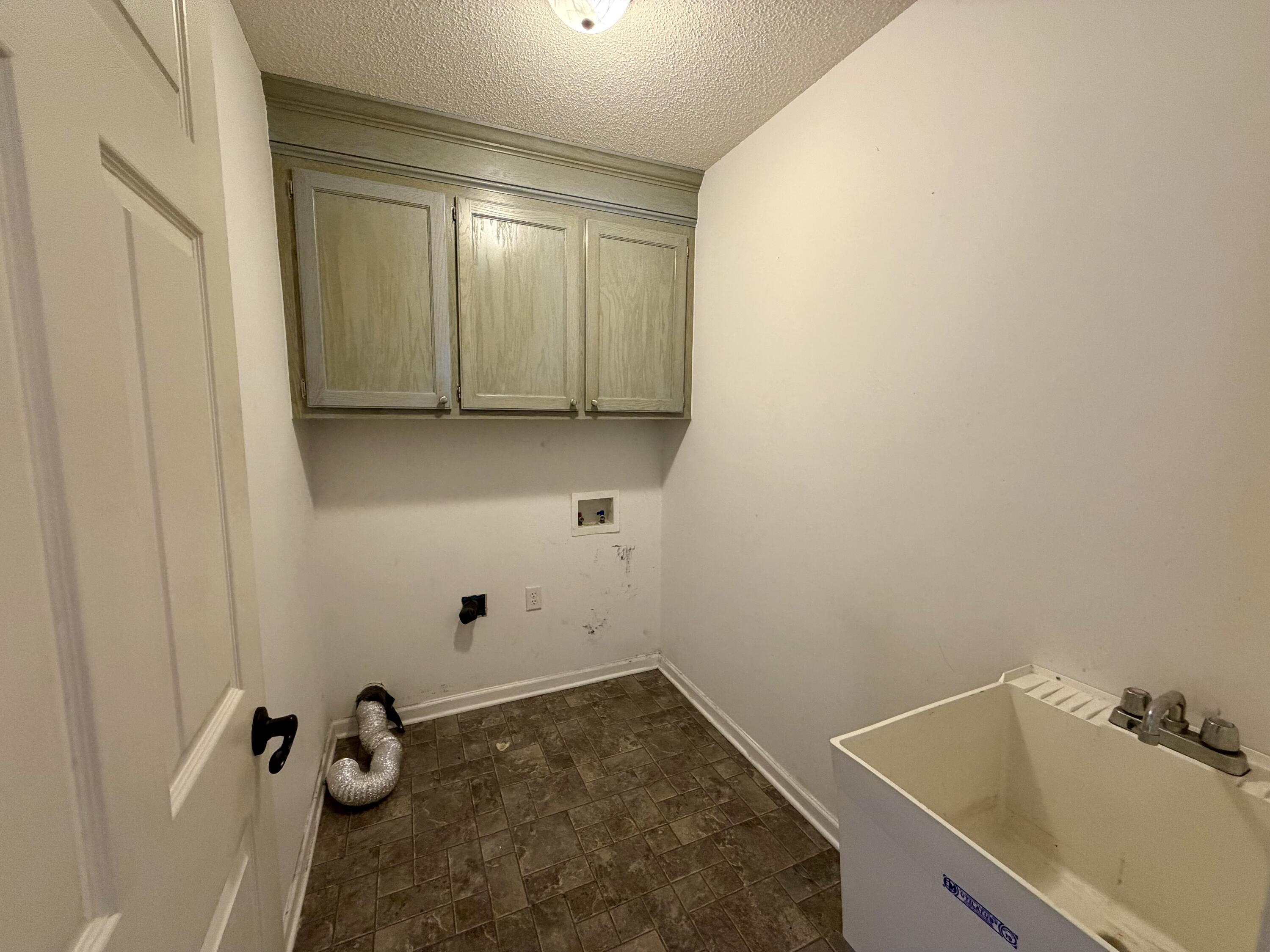 5140 Longbranch Drive