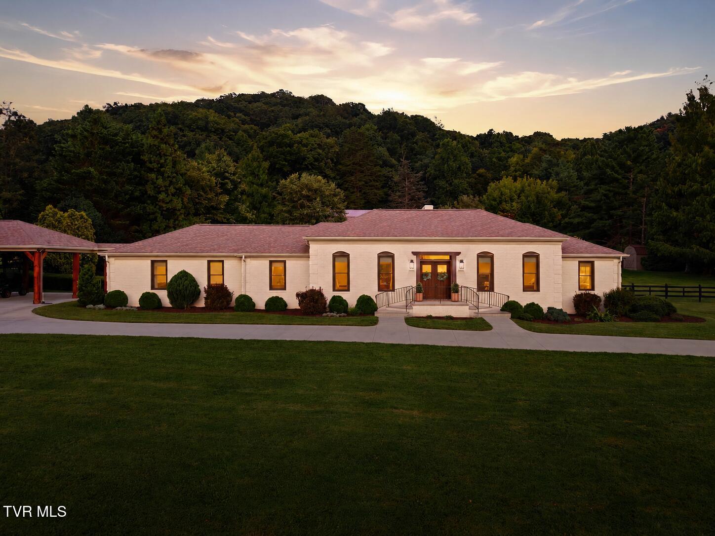 2277 Rock Springs Road
