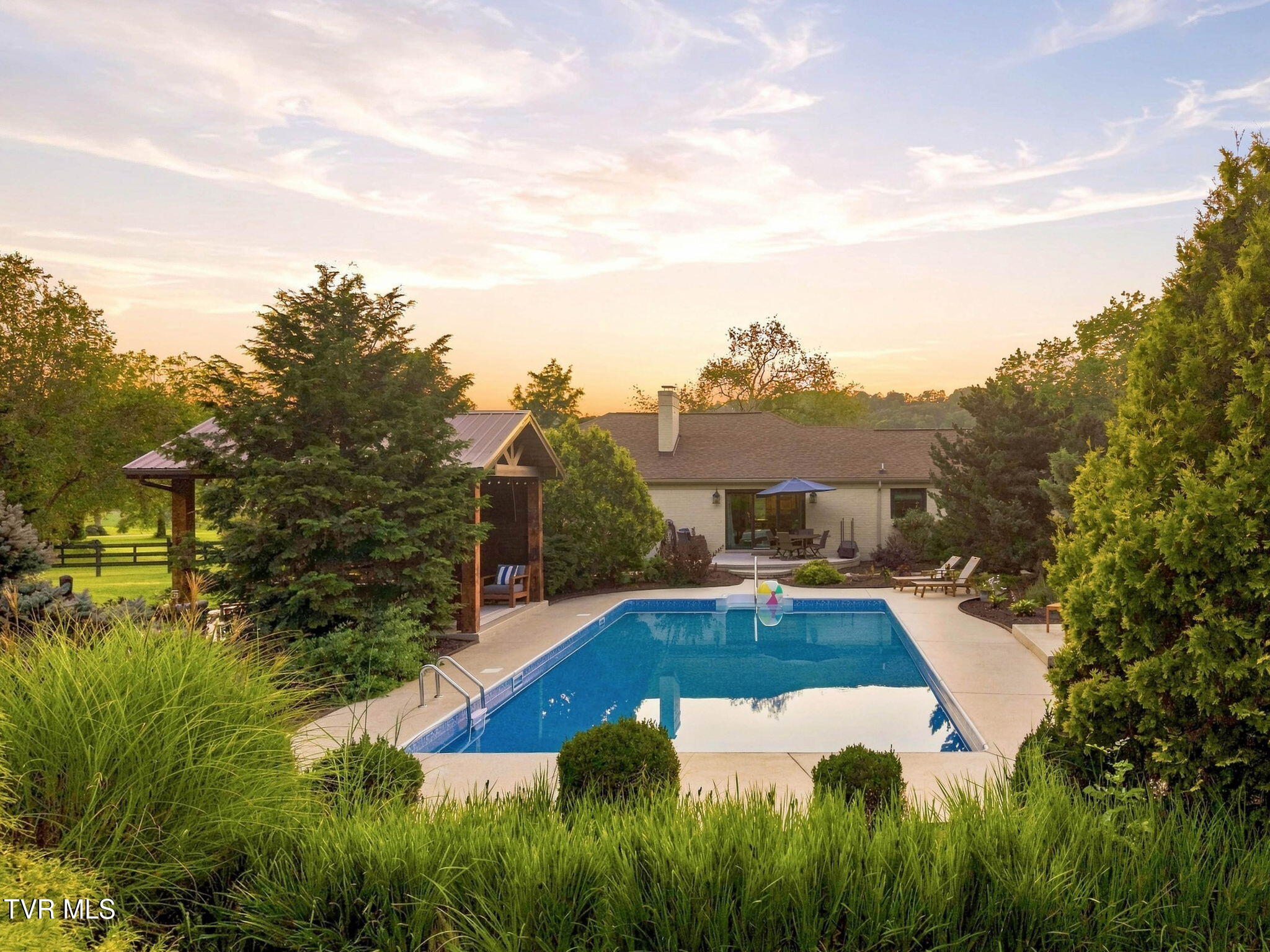 2277 Rock Springs Road
