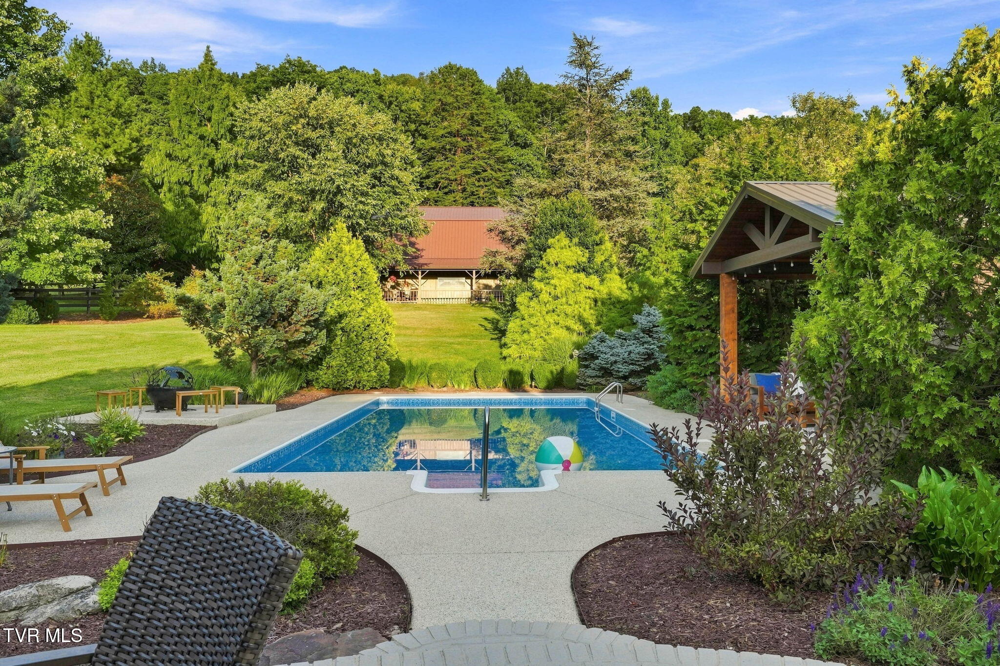 2277 Rock Springs Road