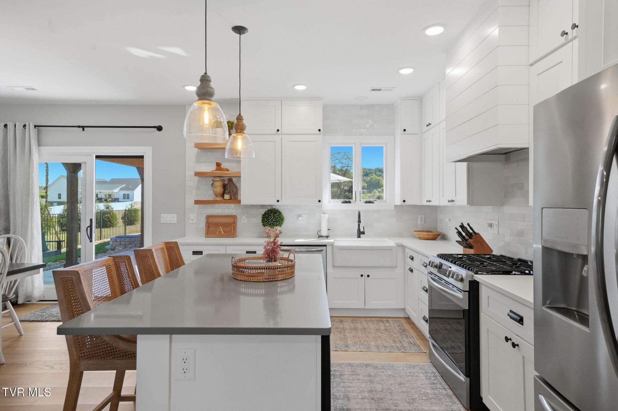 551 Pleasant Valley Road