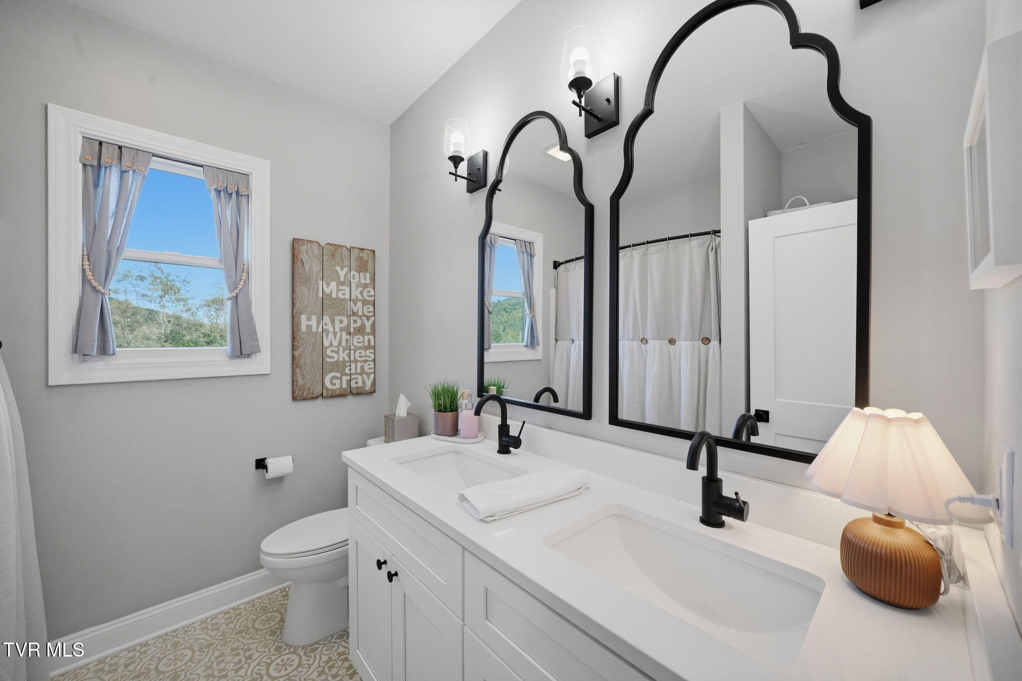 551 Pleasant Valley Road