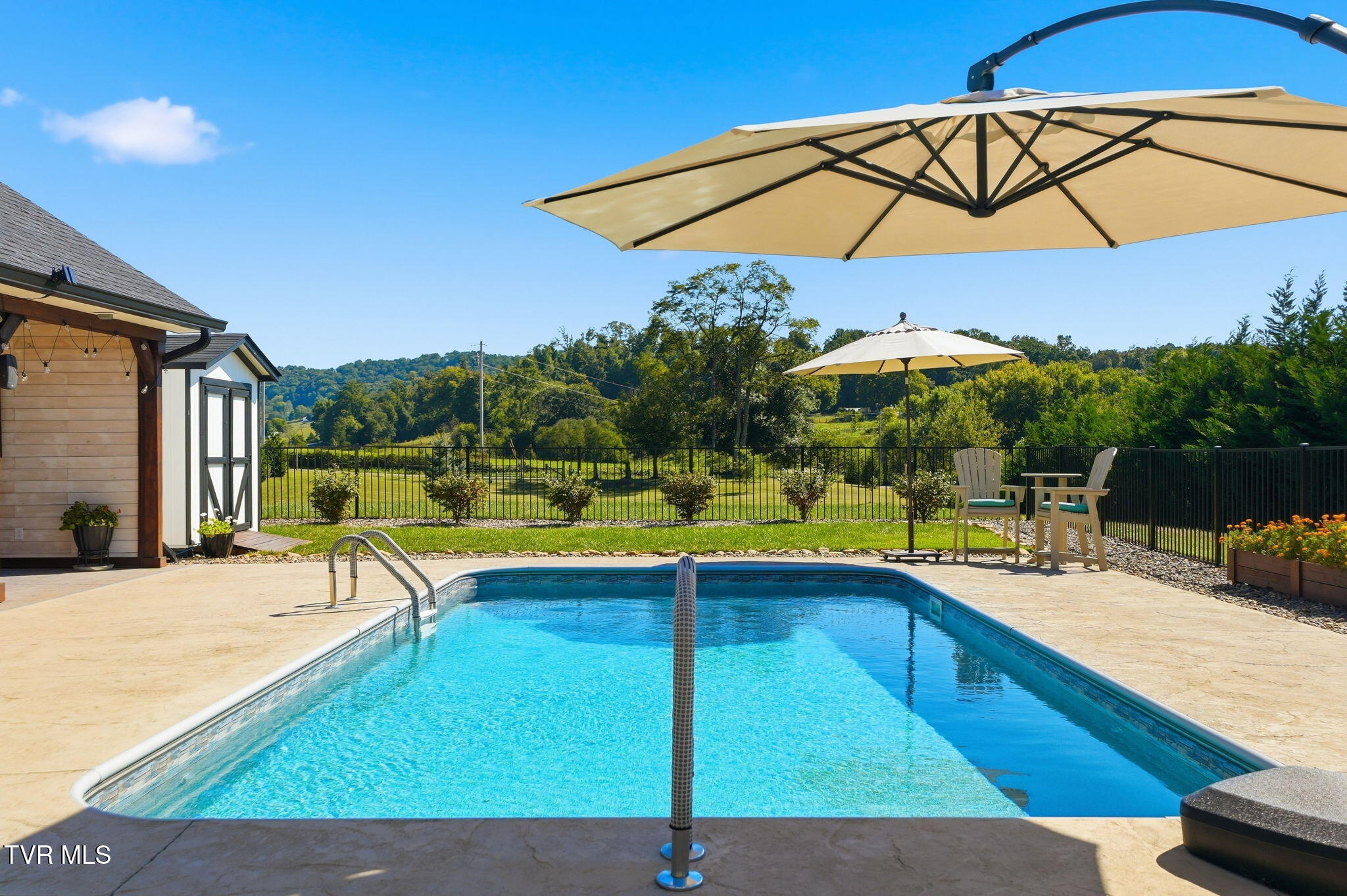 551 Pleasant Valley Road