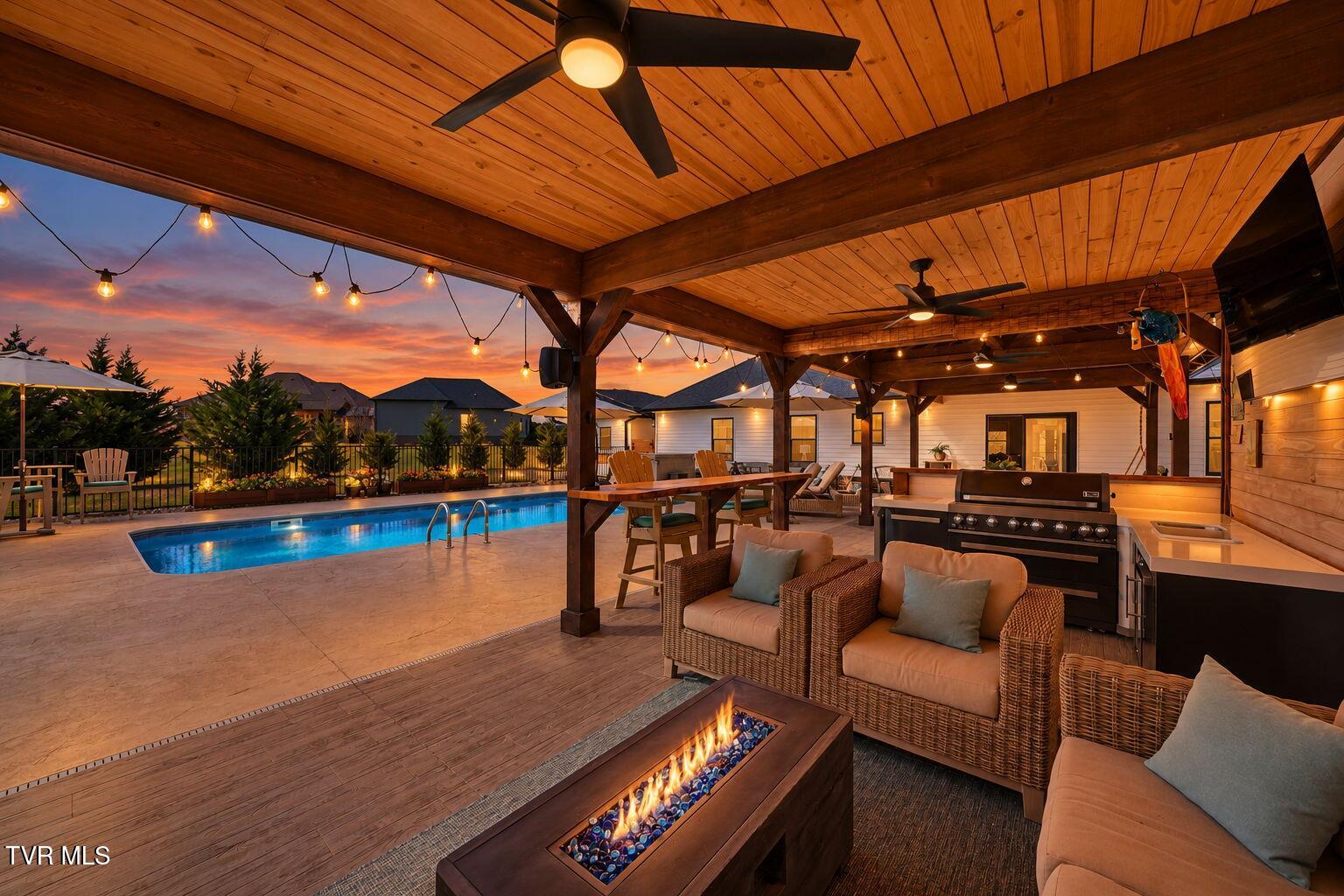 551 Pleasant Valley Road