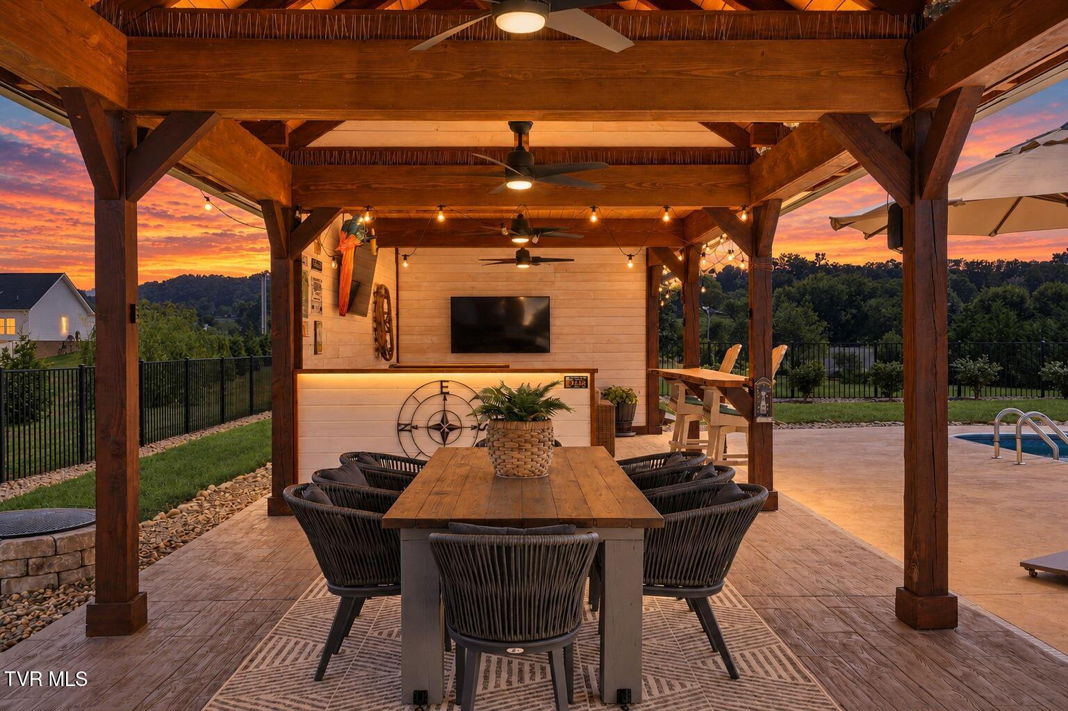 551 Pleasant Valley Road