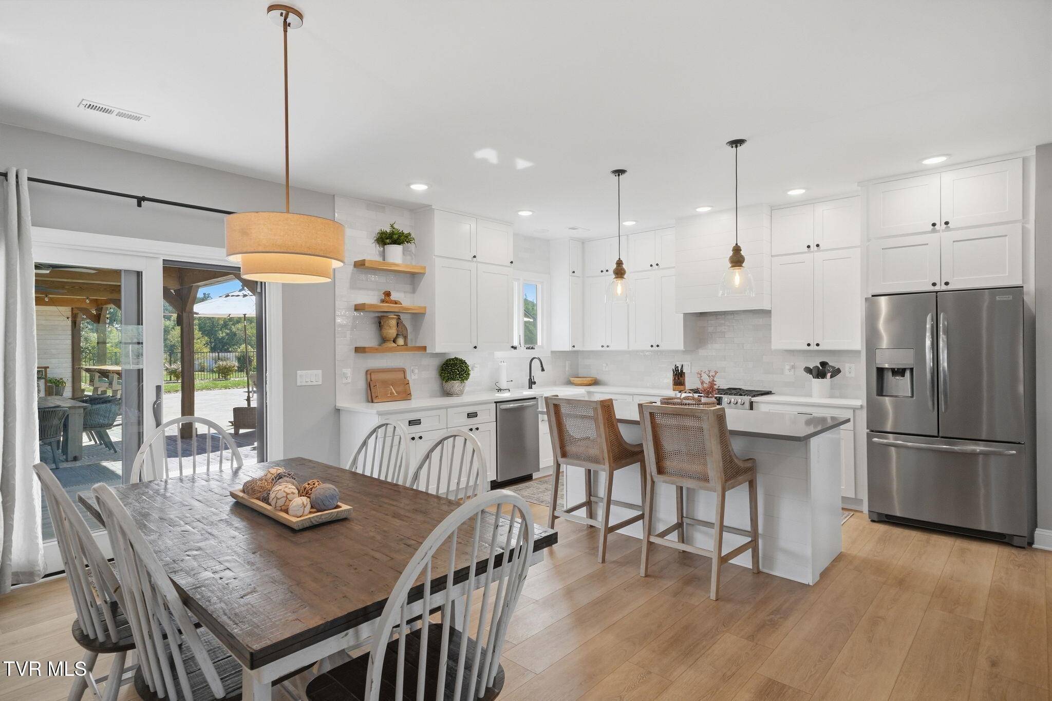 551 Pleasant Valley Road
