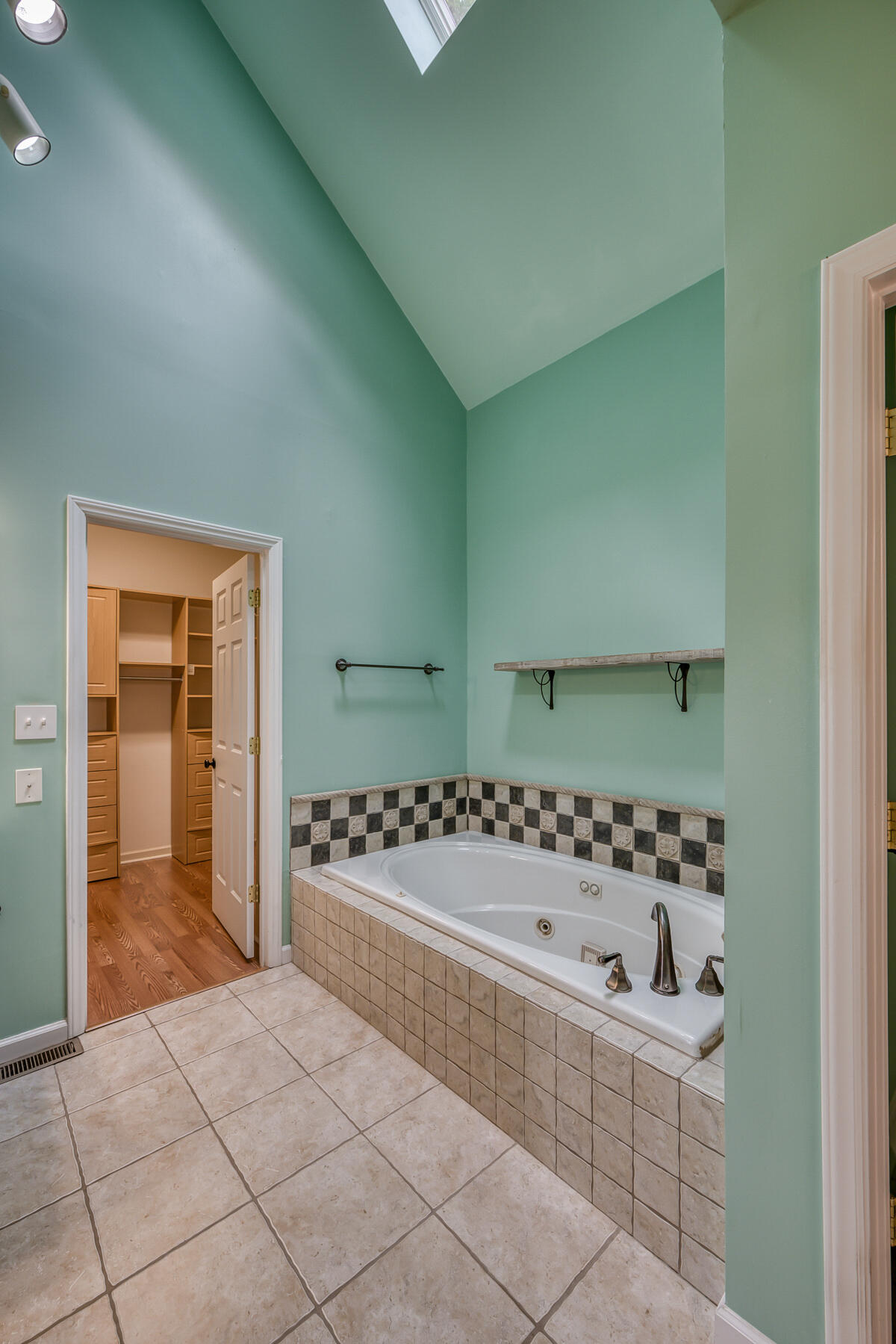 2006 Millbrook Drive